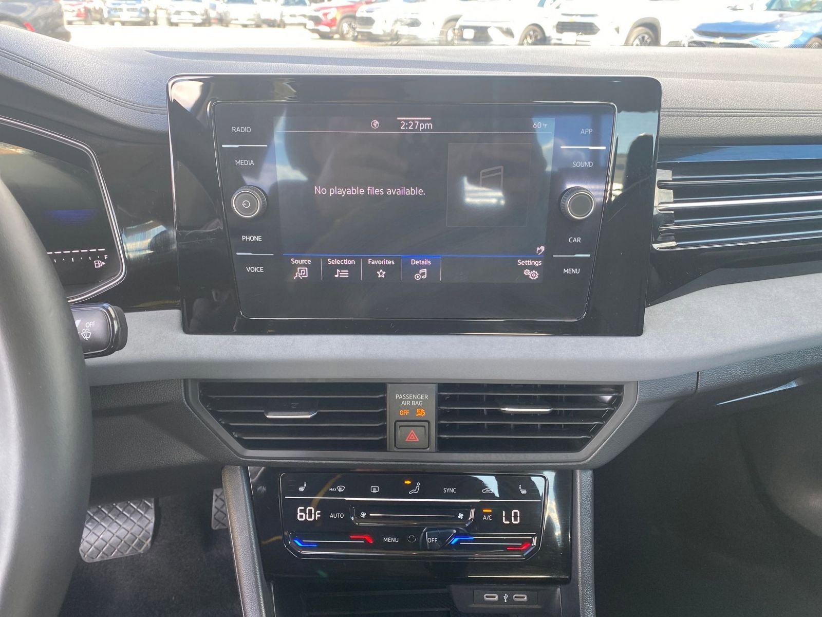 Thumbnail: 2025 Volkswagen Jetta - 18