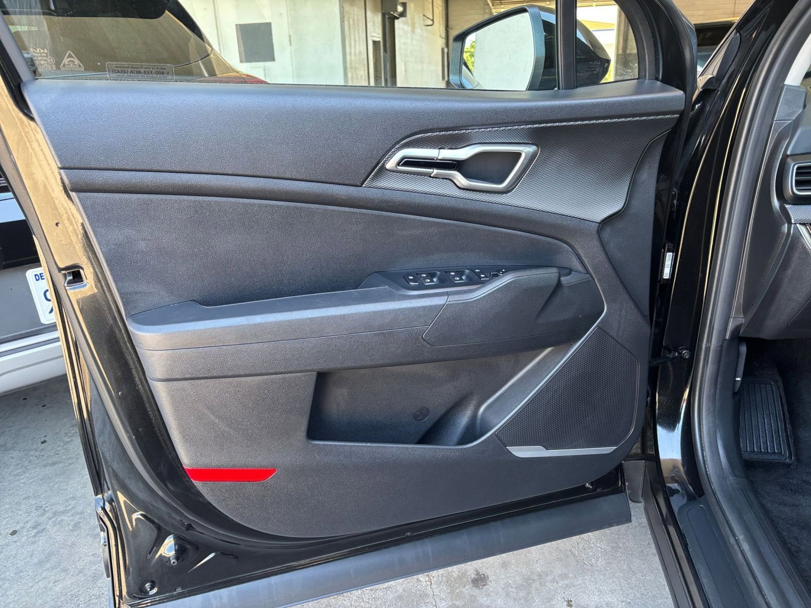 Thumbnail: 2025 Kia Sportage - 18