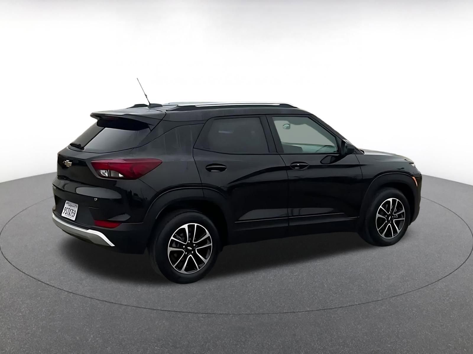 Thumbnail: 2025 Chevrolet TrailBlazer - 15