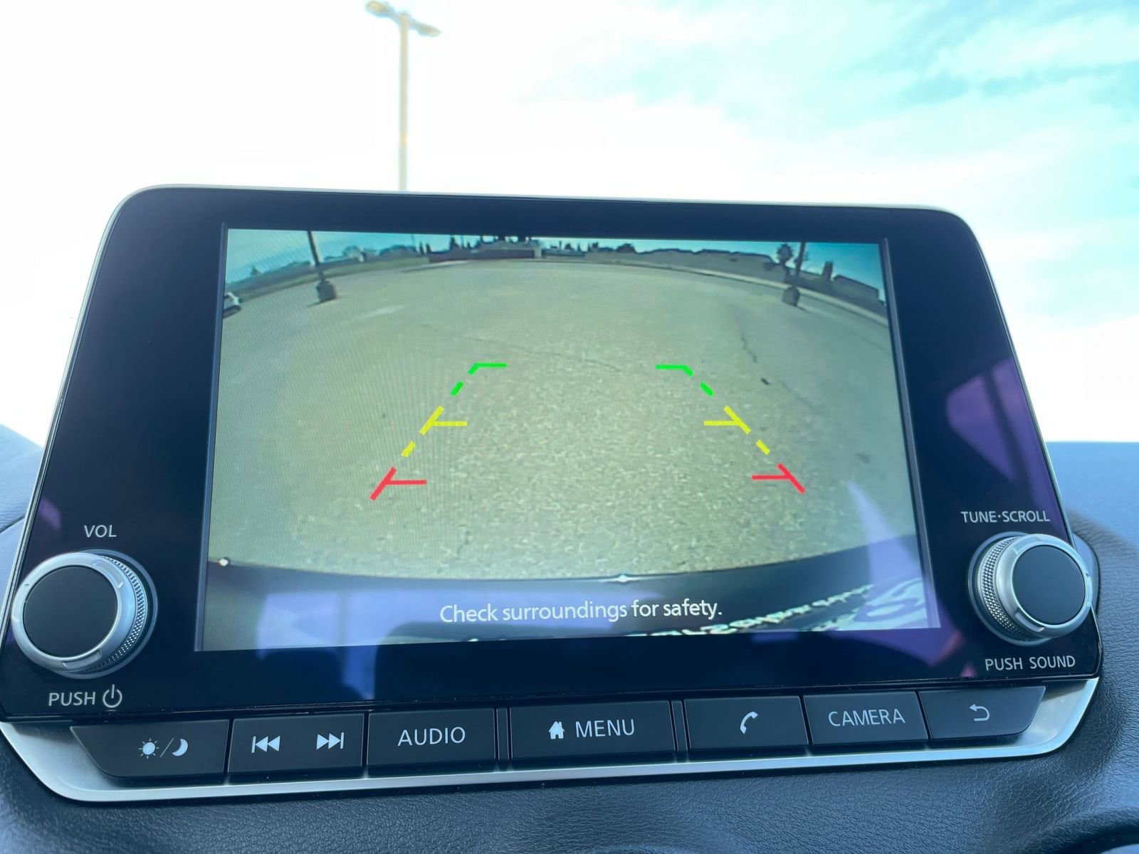 Thumbnail: 2025 Nissan Sentra - 23