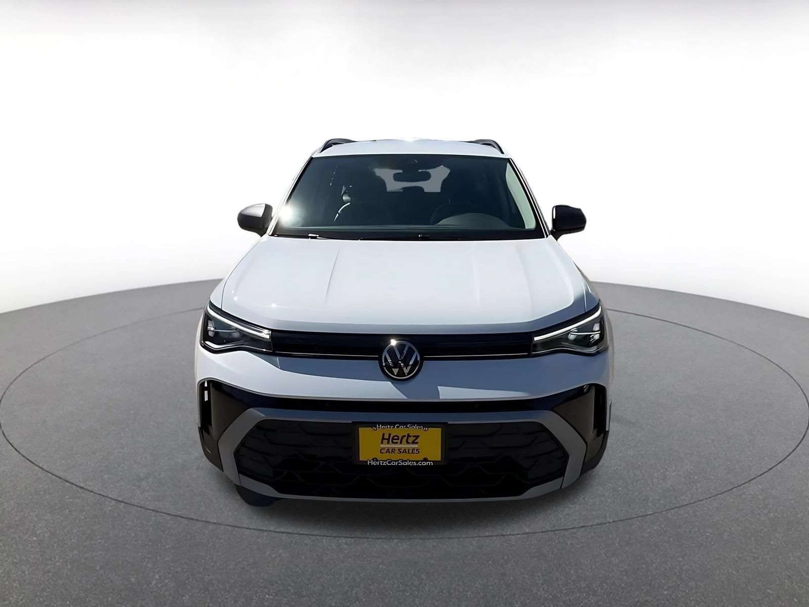Thumbnail: 2026 Volkswagen Taos - 4