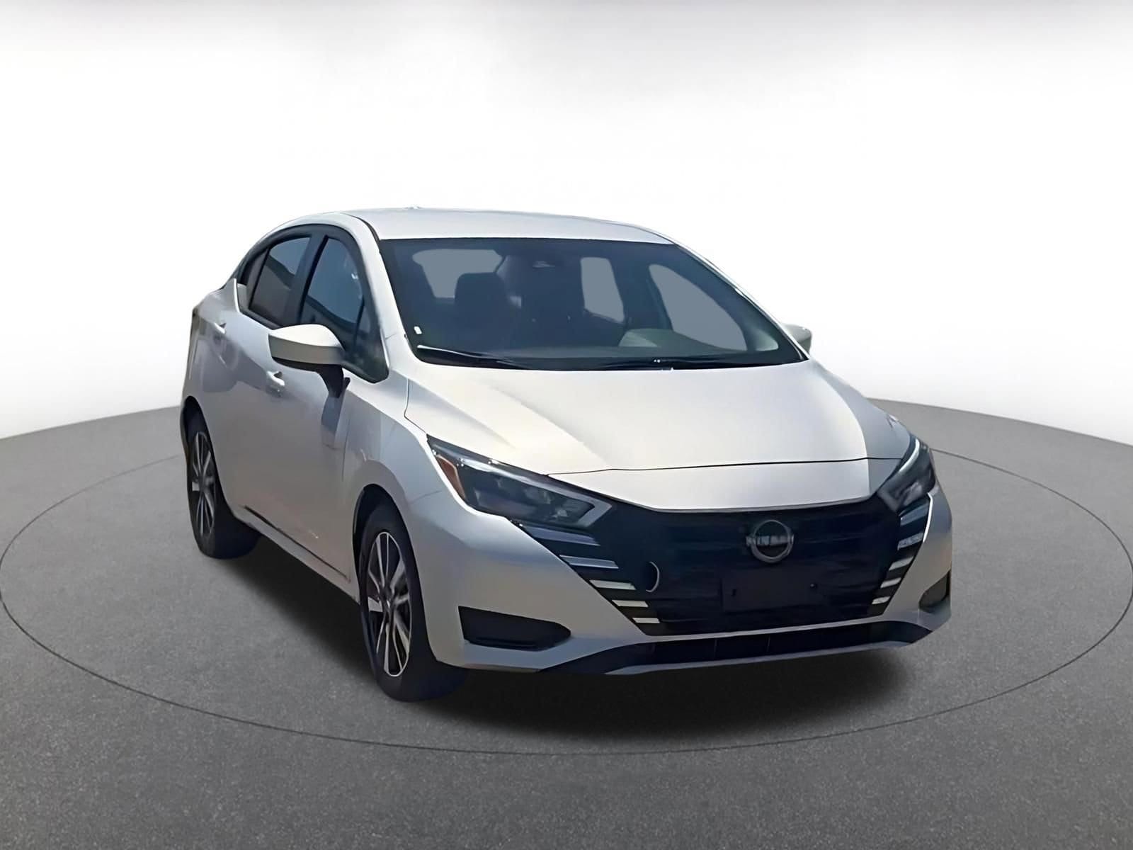 Thumbnail: 2025 Nissan Versa - 2