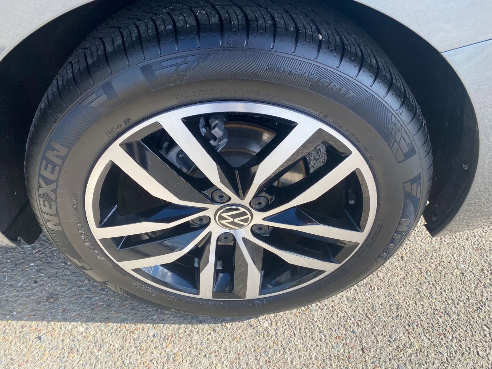 Thumbnail: 2025 Volkswagen Jetta - 30