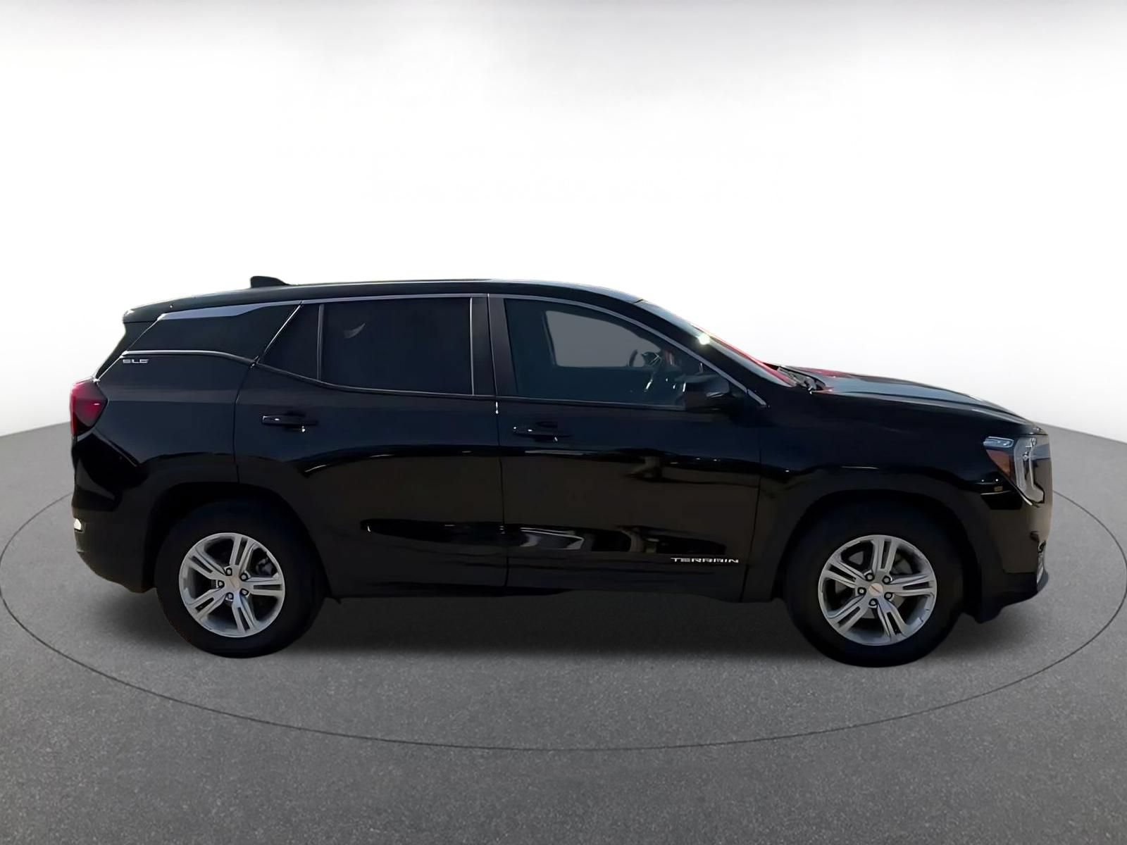 Thumbnail: 2024 GMC Terrain - 15
