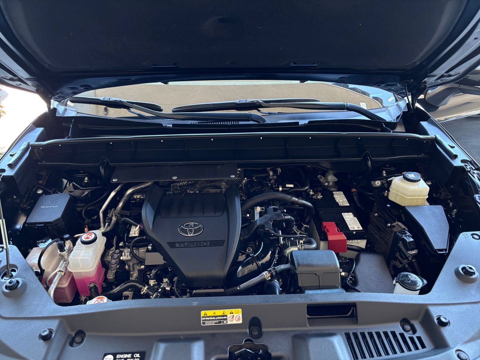Thumbnail: 2024 Toyota Highlander - 35