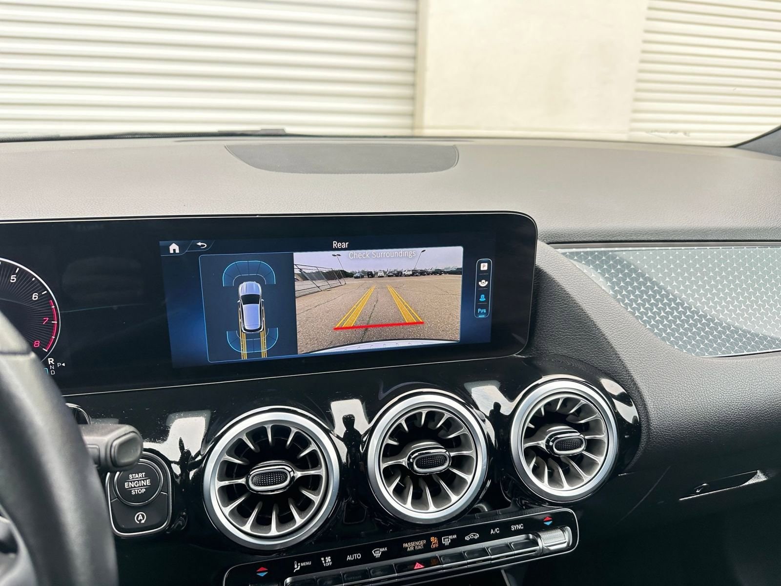 Thumbnail: 2025 Mercedes-Benz GLA - 17