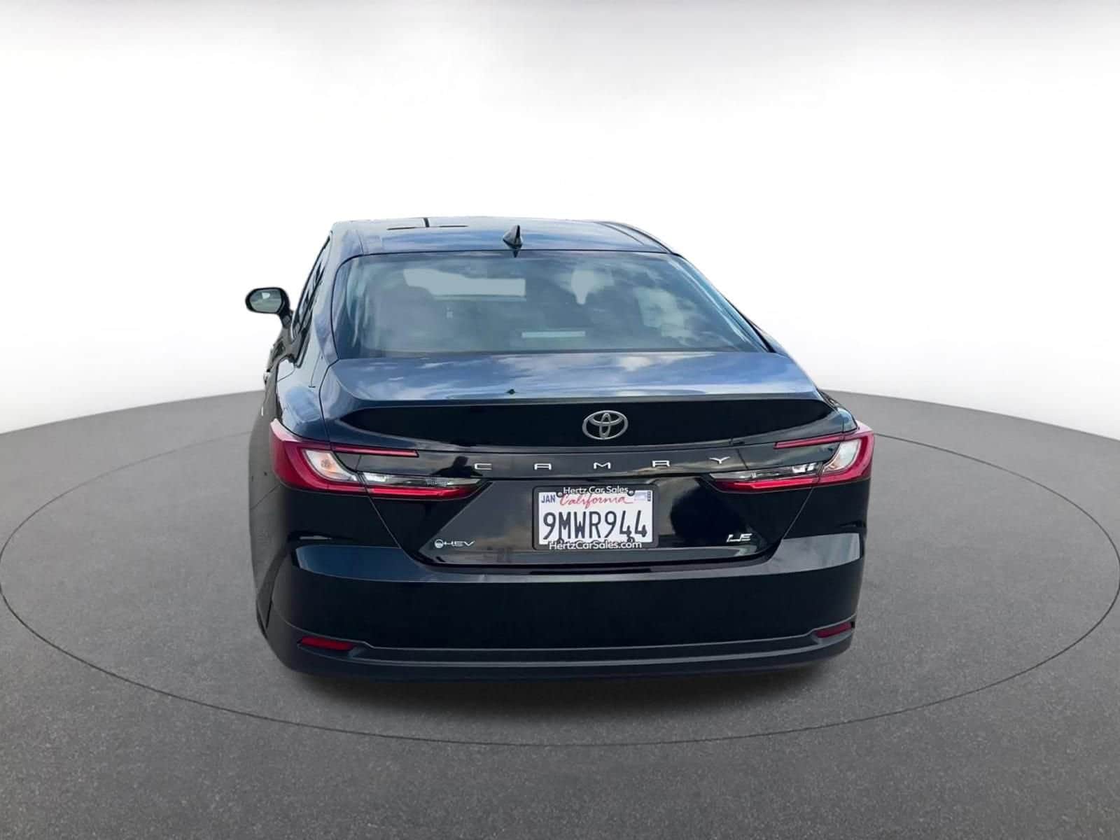 Thumbnail: 2025 Toyota Camry - 12