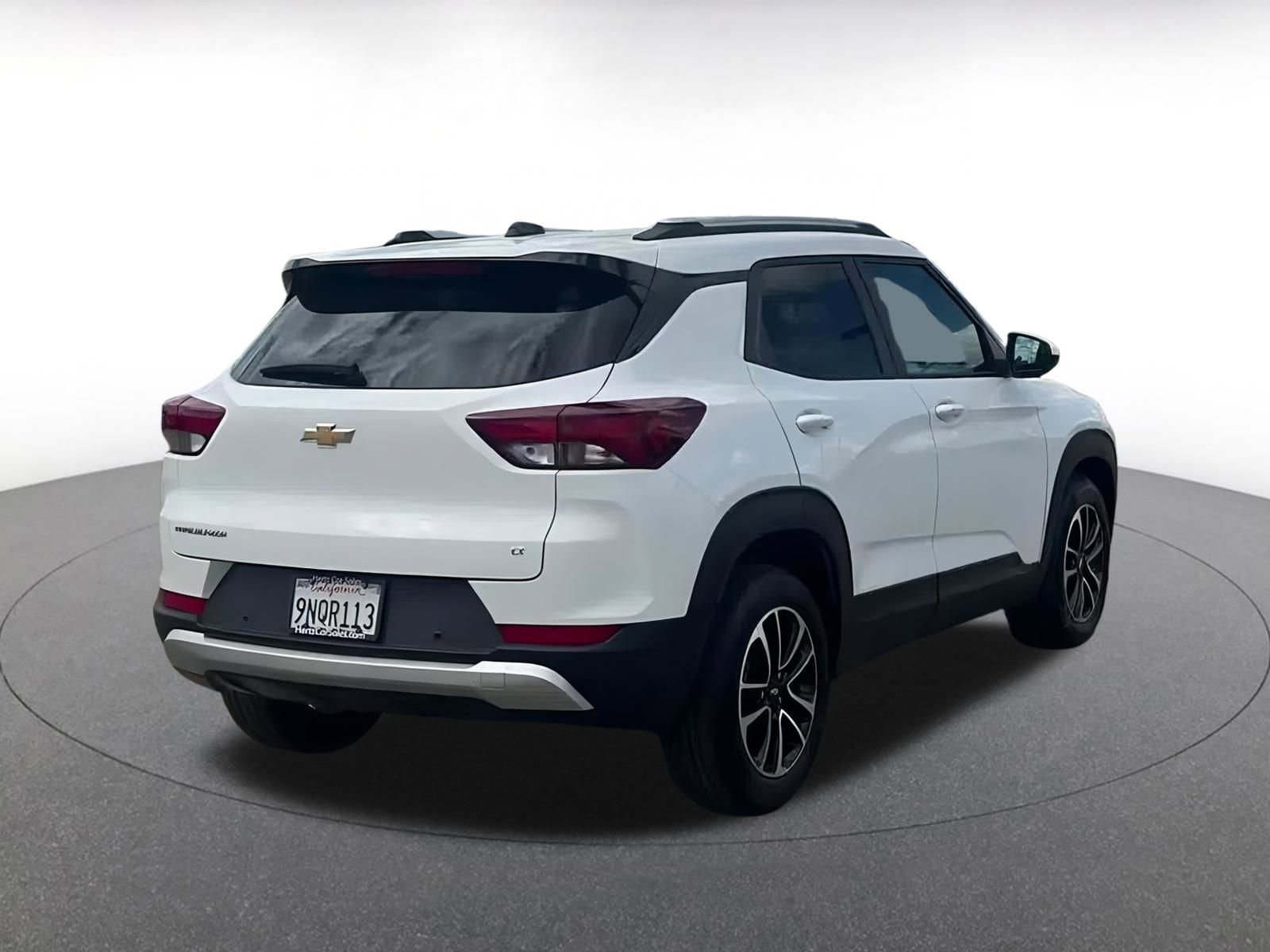 Thumbnail: 2024 Chevrolet TrailBlazer - 14