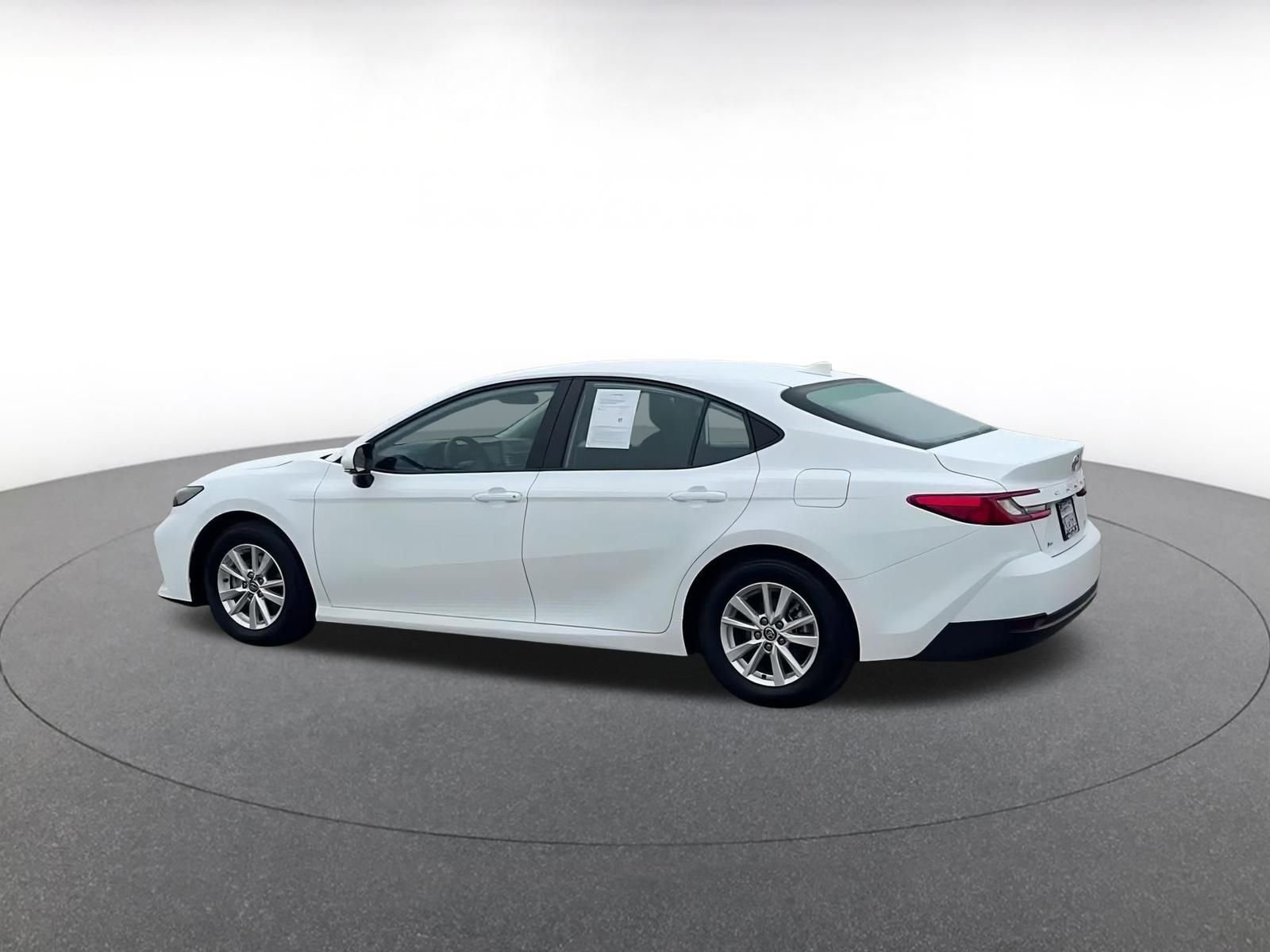 Thumbnail: 2025 Toyota Camry - 10