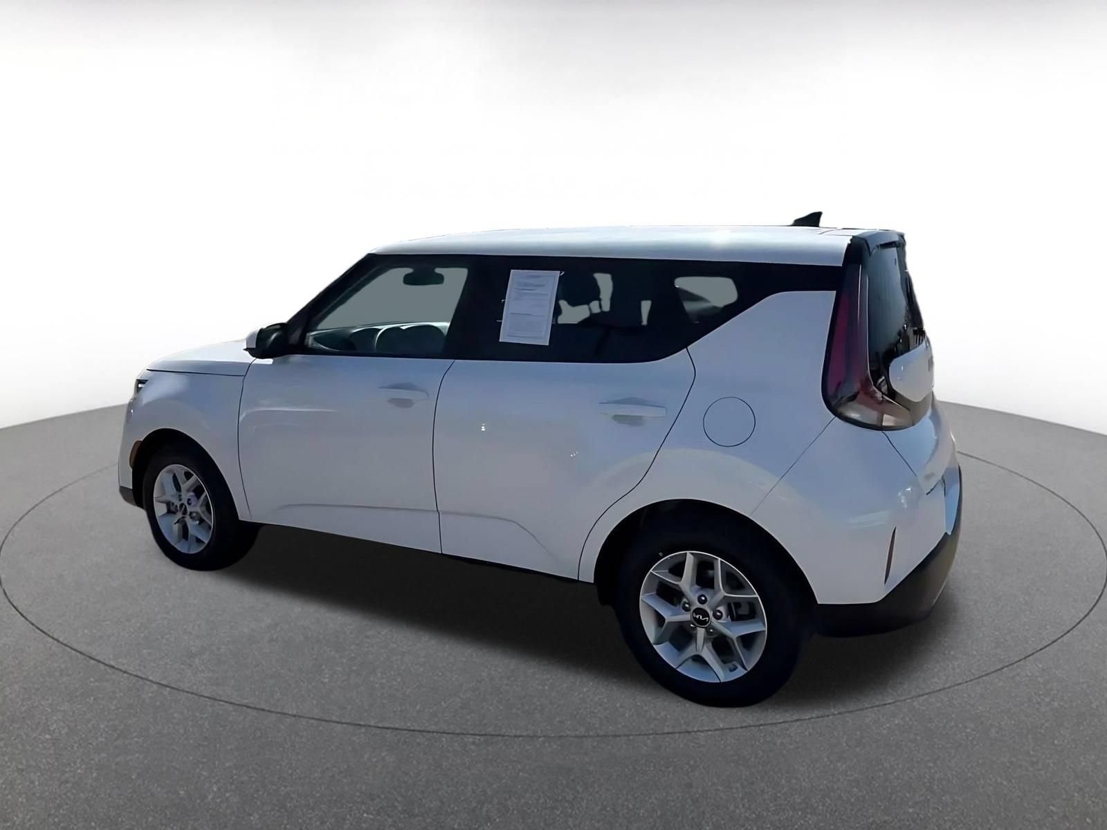 Thumbnail: 2025 Kia Soul - 8