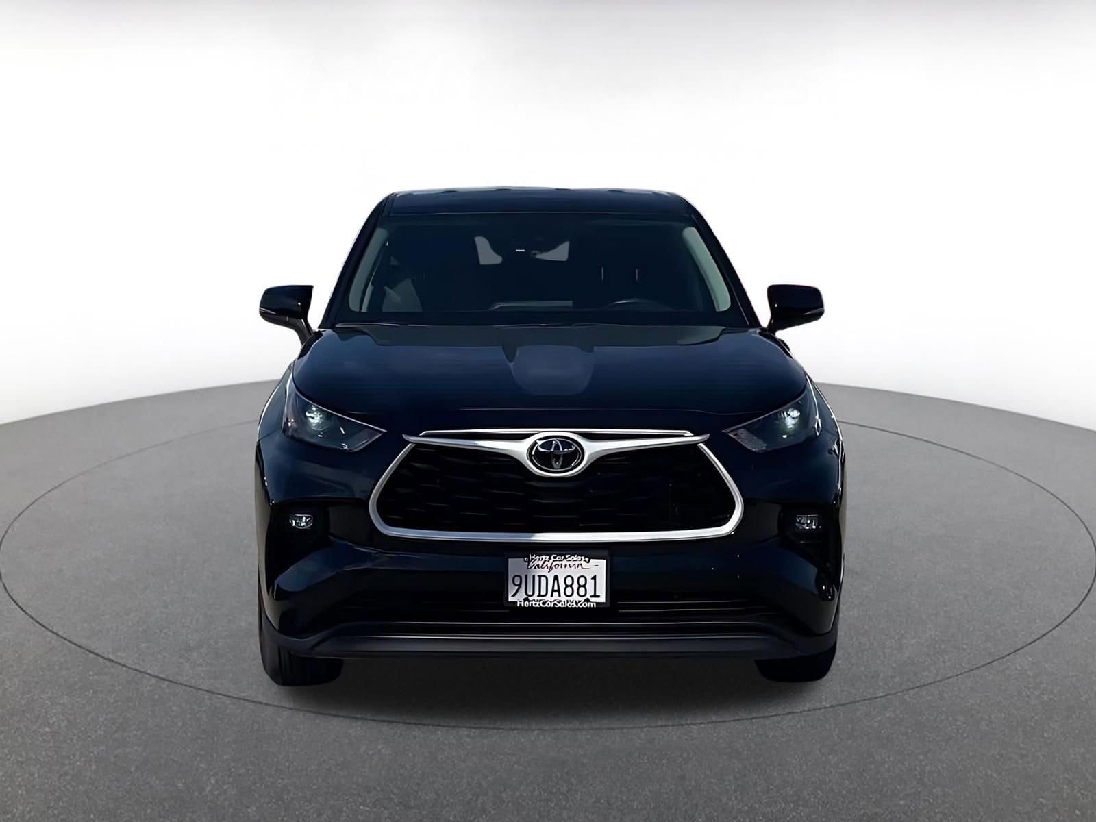 Thumbnail: 2025 Toyota Highlander - 3