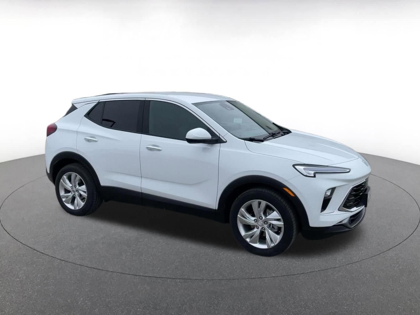 Thumbnail: 2025 Buick Encore GX - 2