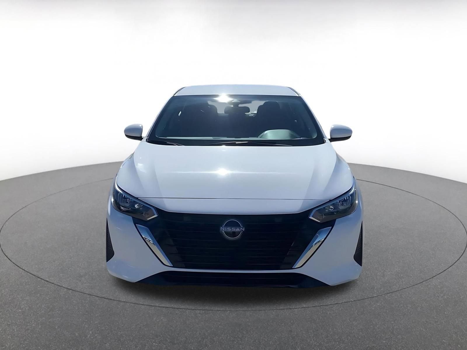 Thumbnail: 2025 Nissan Sentra - 4