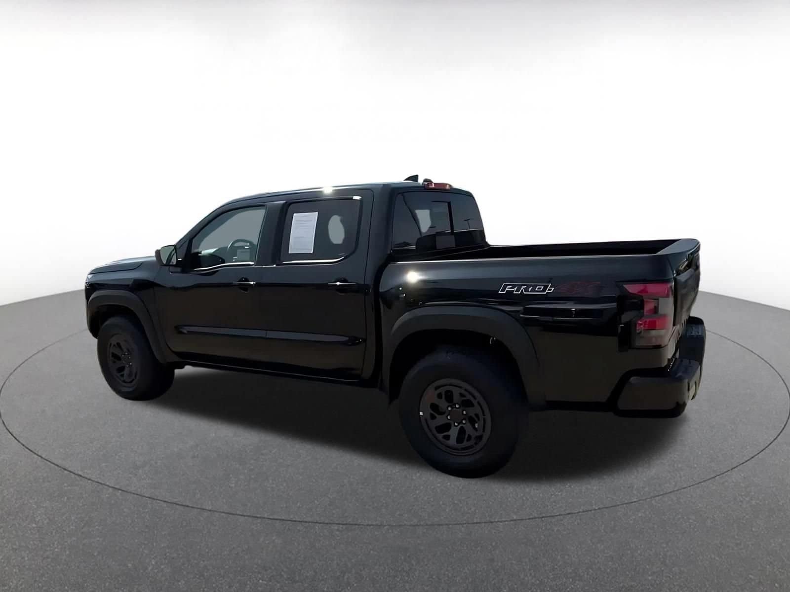 Thumbnail: 2026 Nissan Frontier - 9