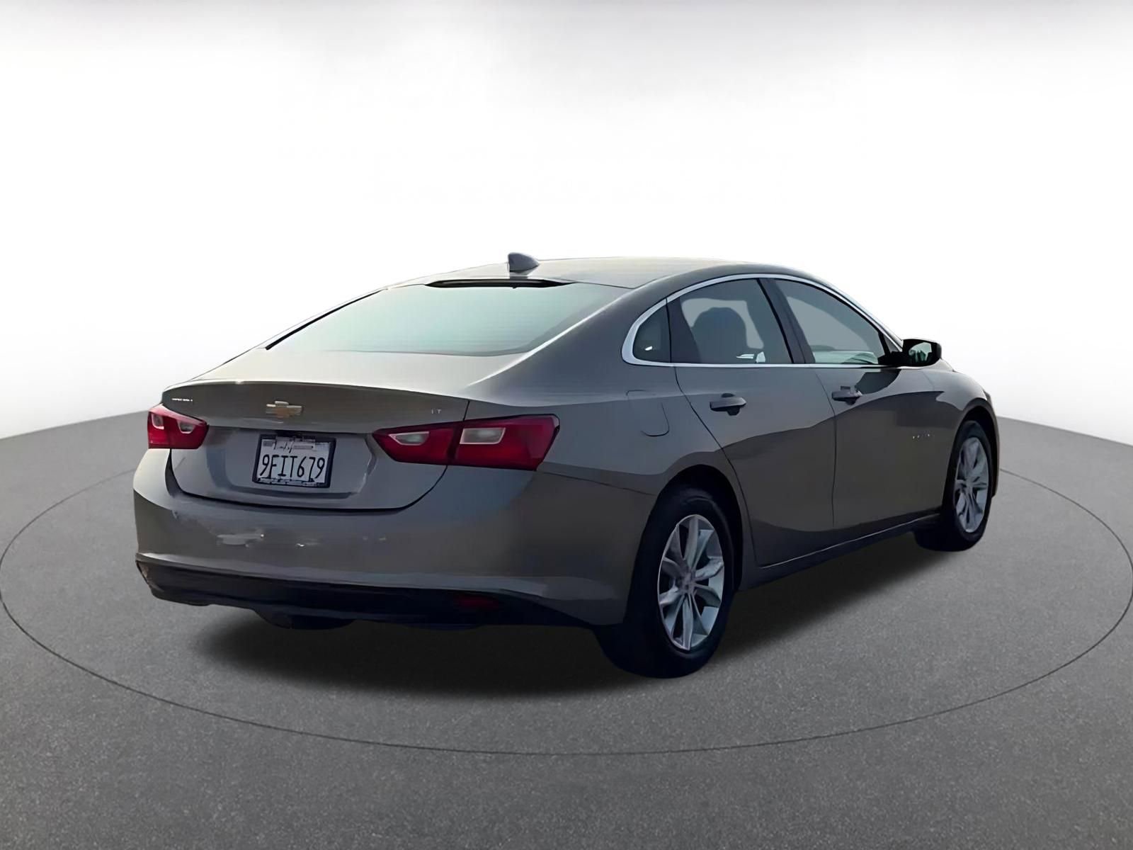 Thumbnail: 2023 Chevrolet Malibu - 14