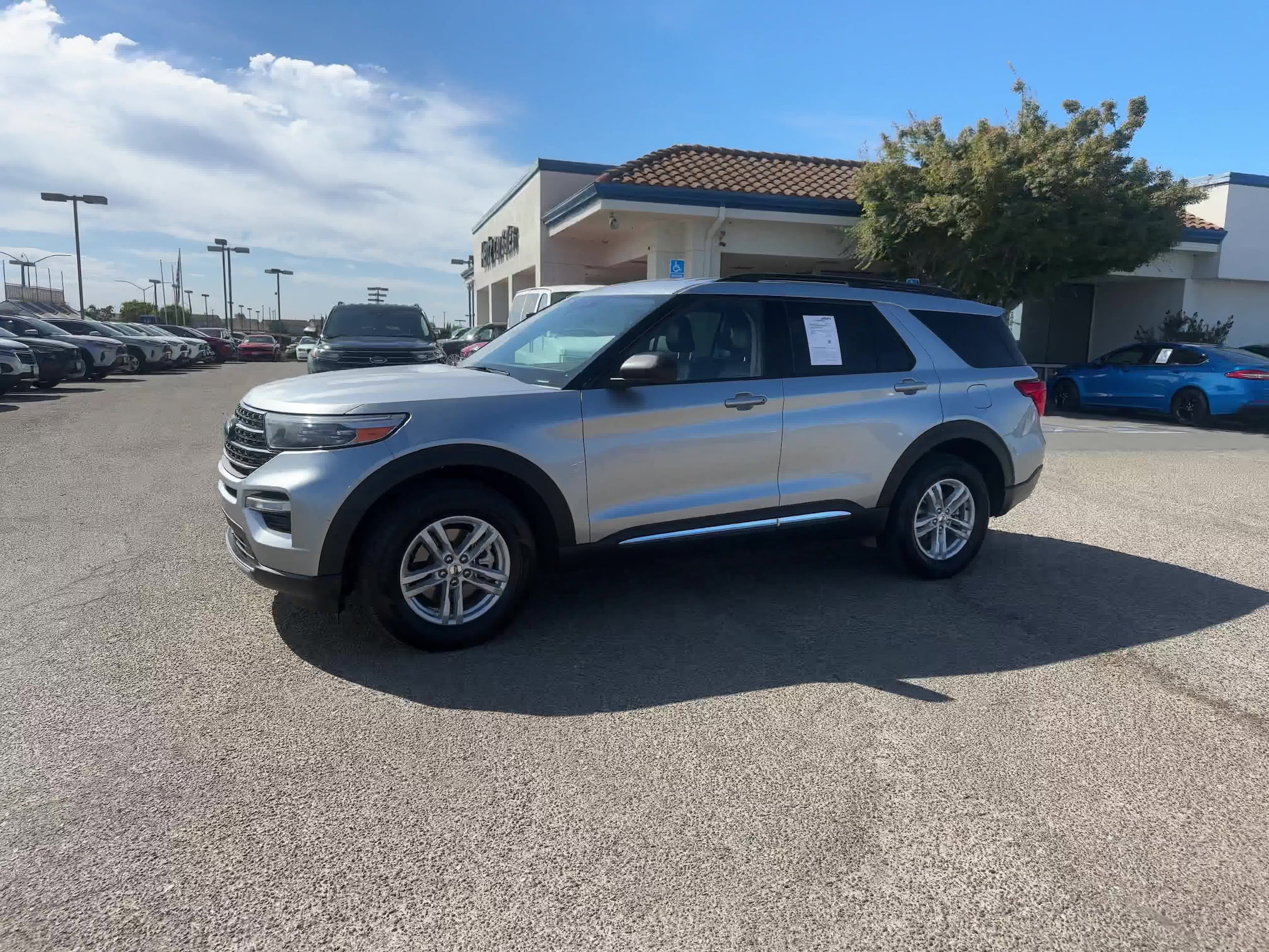 2023 Ford Explorer XLT 11