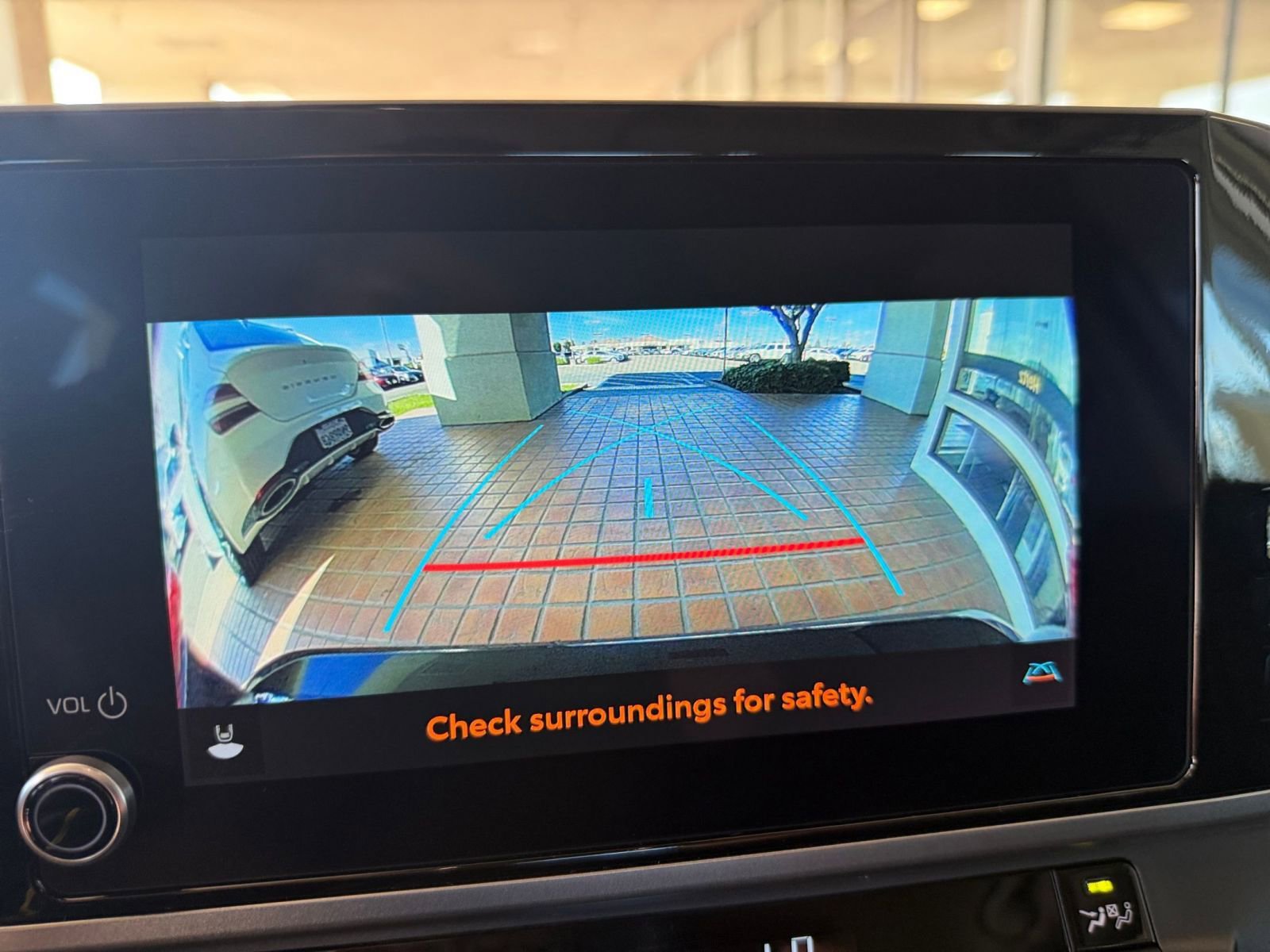 Thumbnail: 2025 Toyota Camry - 17