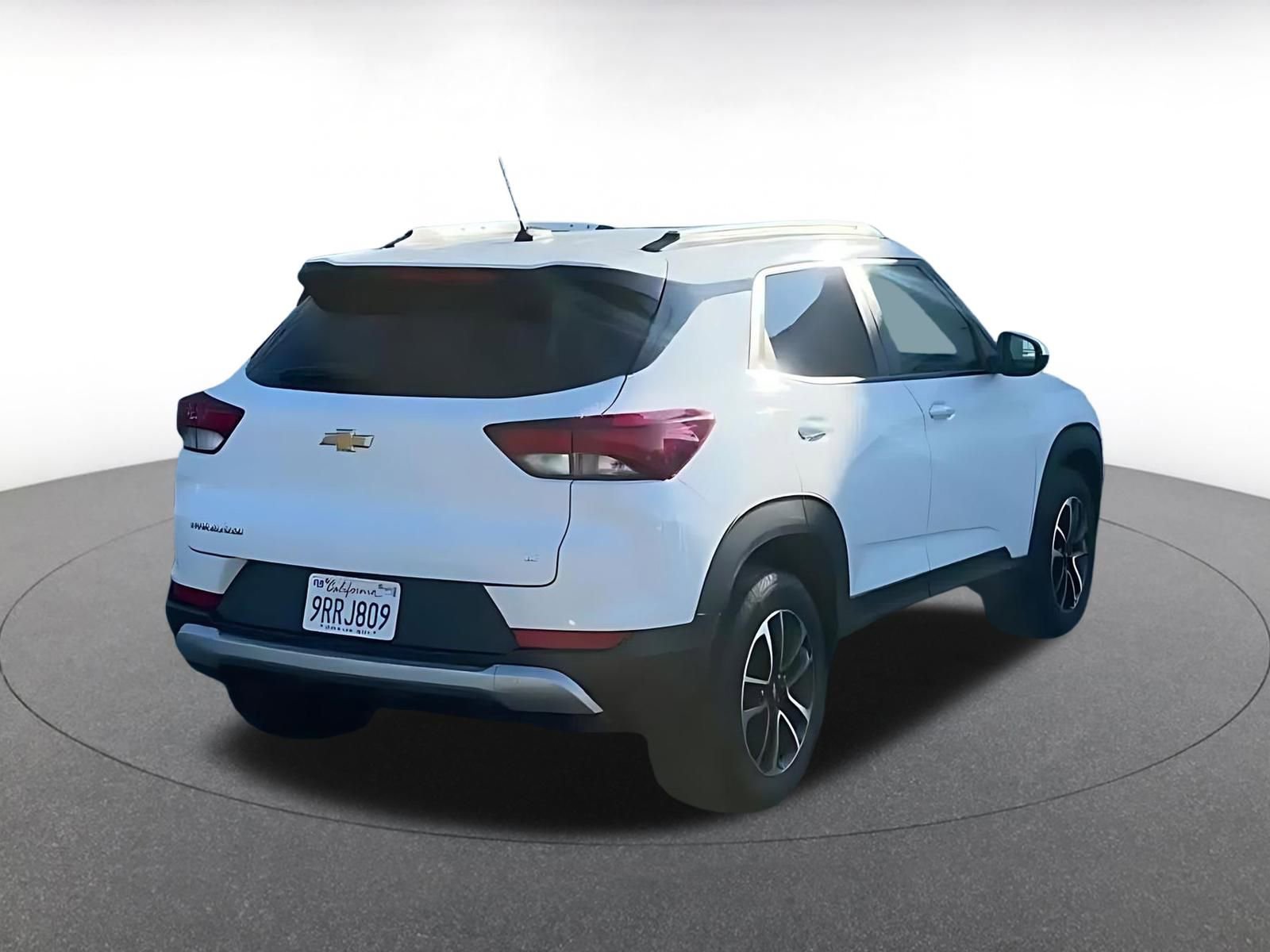 Thumbnail: 2025 Chevrolet TrailBlazer - 14