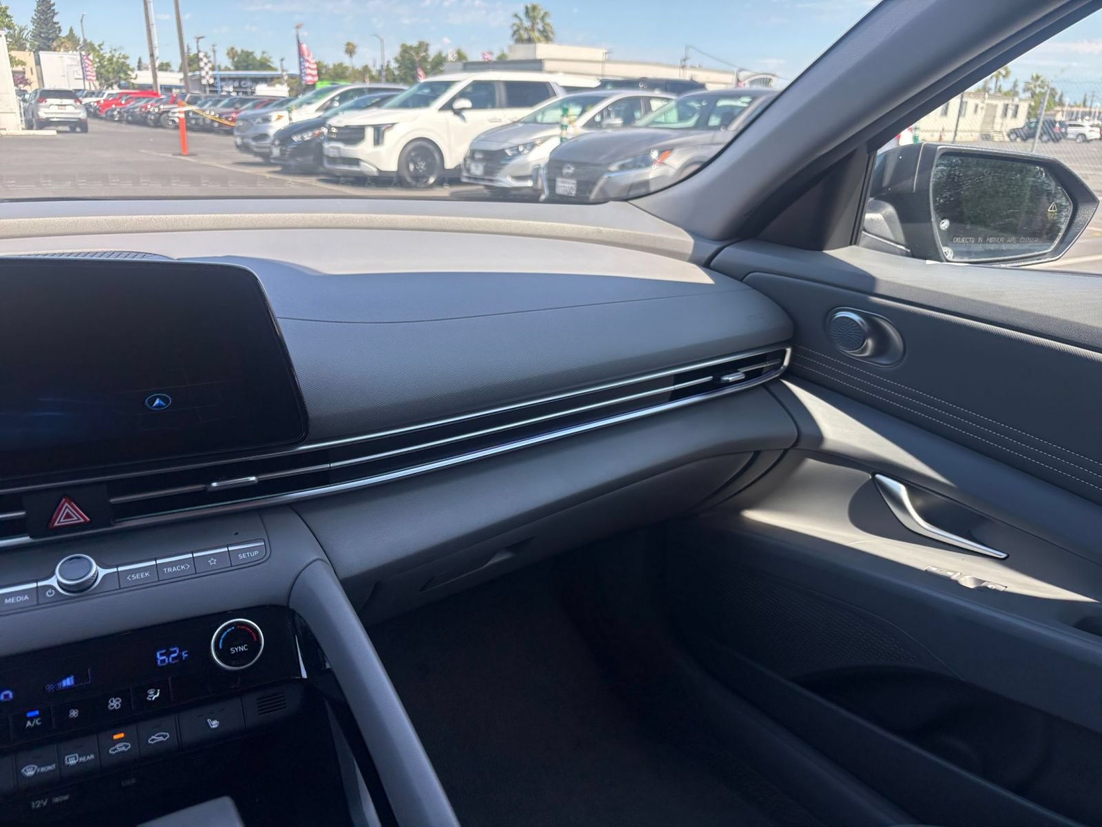 Thumbnail: 2025 Hyundai Elantra - 35