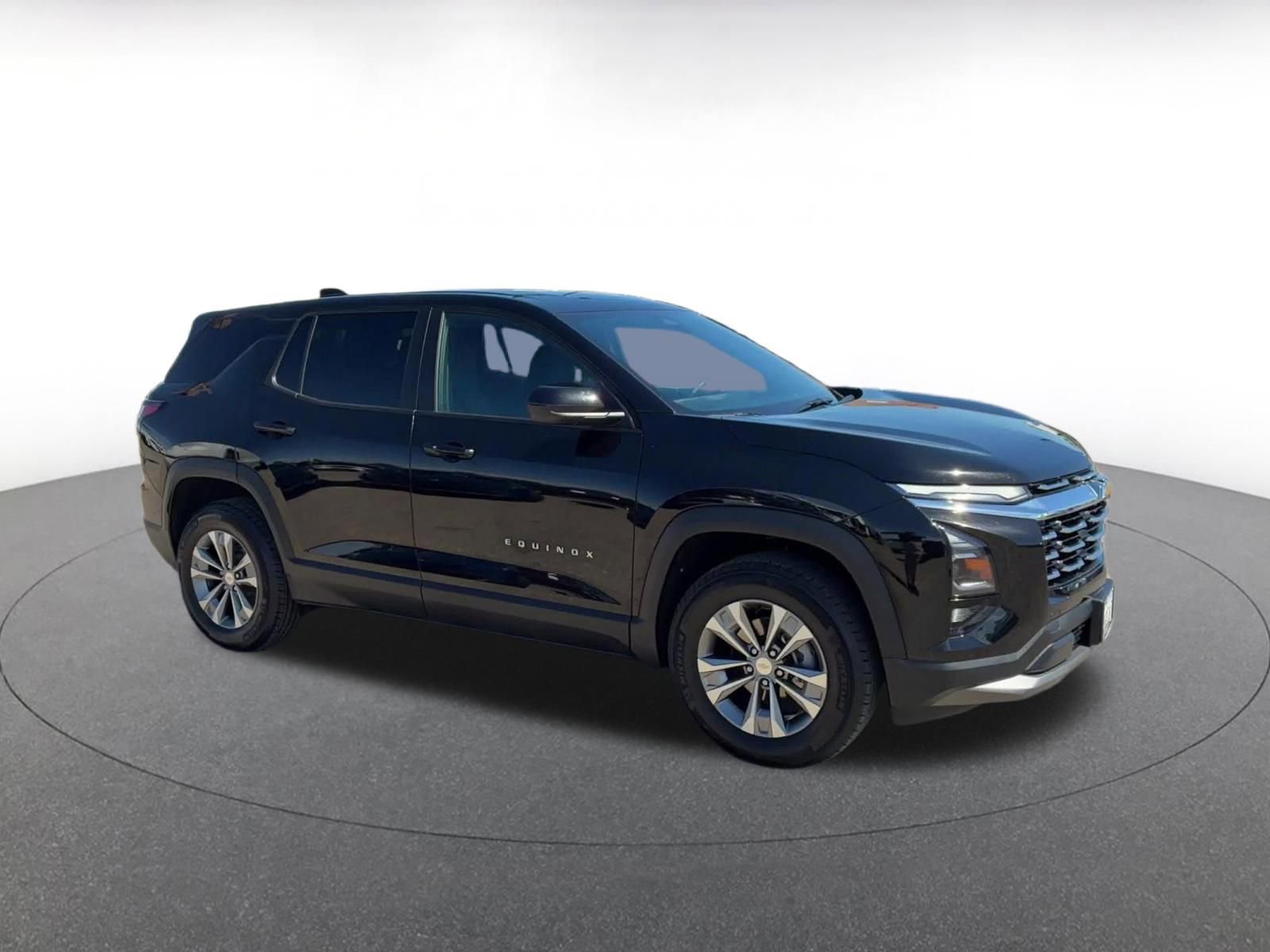 Thumbnail: 2025 Chevrolet Equinox - 2