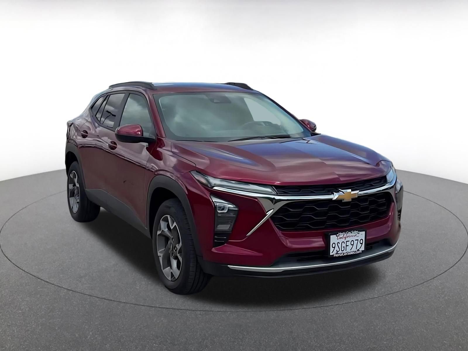 Thumbnail: 2025 Chevrolet Trax - 3