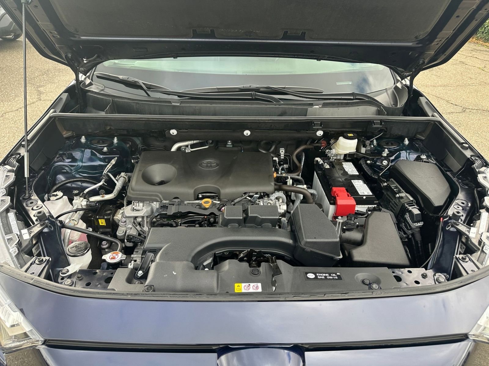 Thumbnail: 2025 Toyota RAV4 - 34