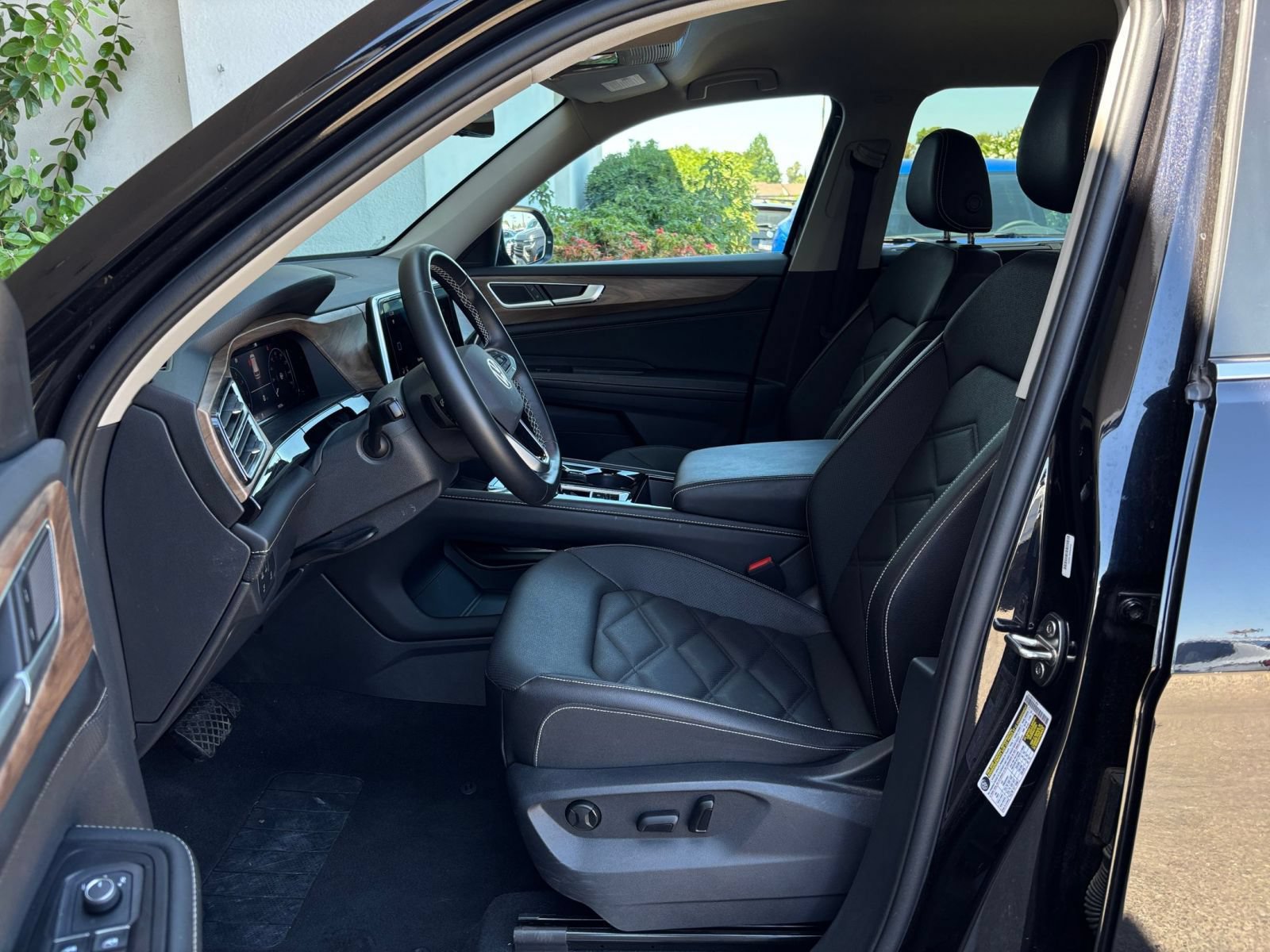 Thumbnail: 2026 Volkswagen Atlas - 24