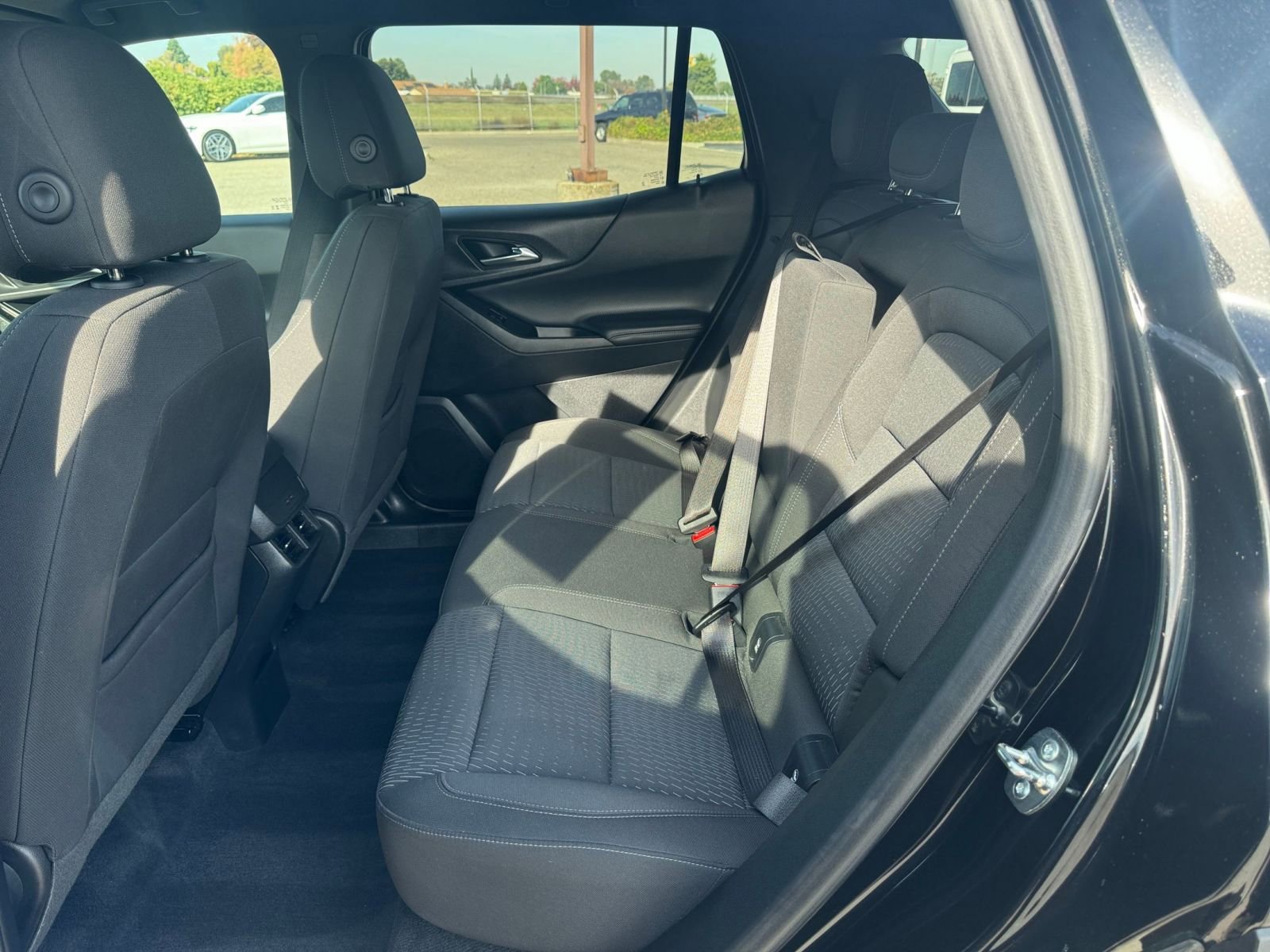 Thumbnail: 2025 Chevrolet Equinox - 25