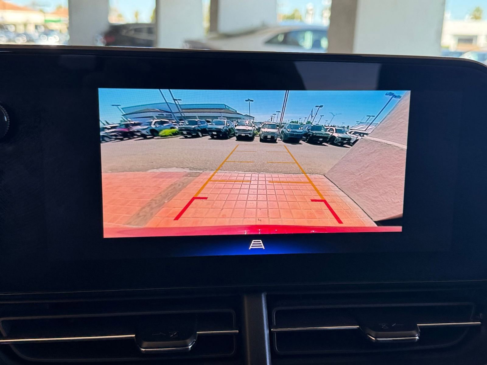 Thumbnail: 2025 Chevrolet Trax - 24