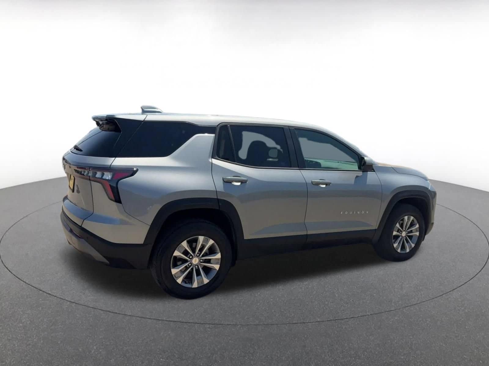 Thumbnail: 2025 Chevrolet Equinox - 15