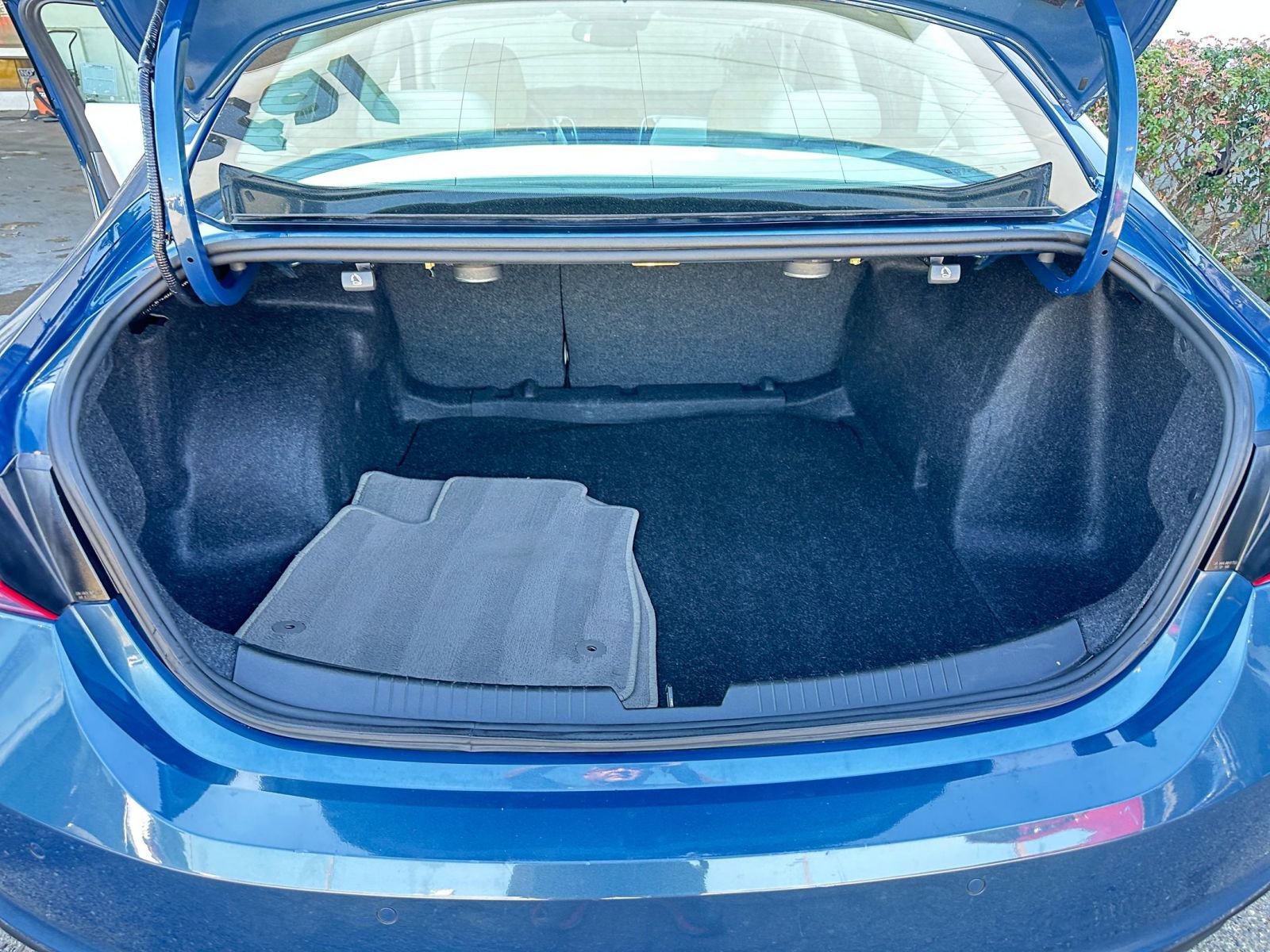 Thumbnail: 2024 Chevrolet Malibu - 31