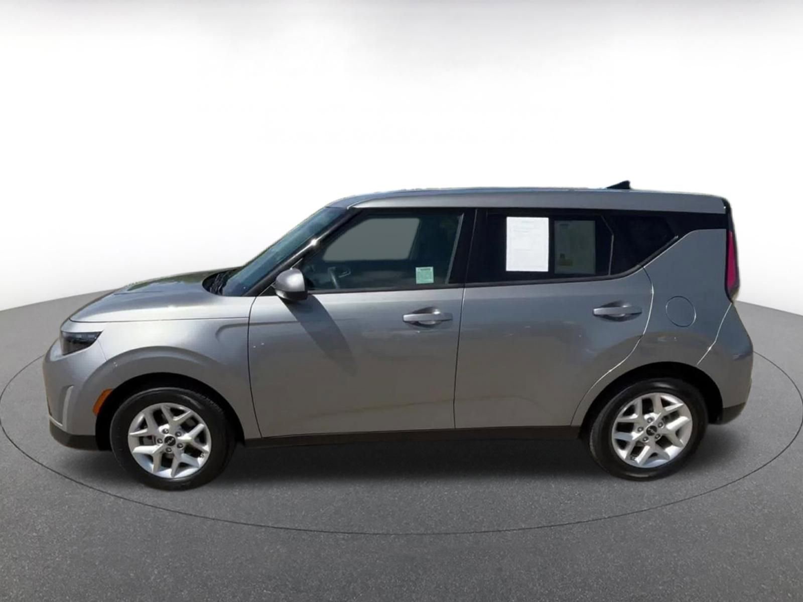 Thumbnail: 2025 Kia Soul - 9
