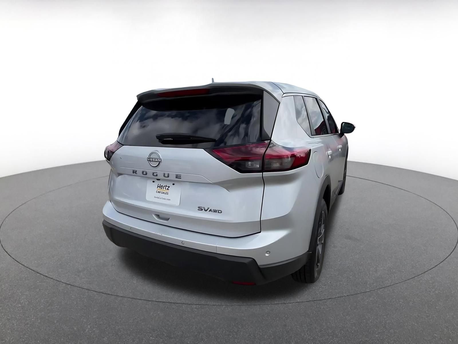 Thumbnail: 2025 Nissan Rogue - 15