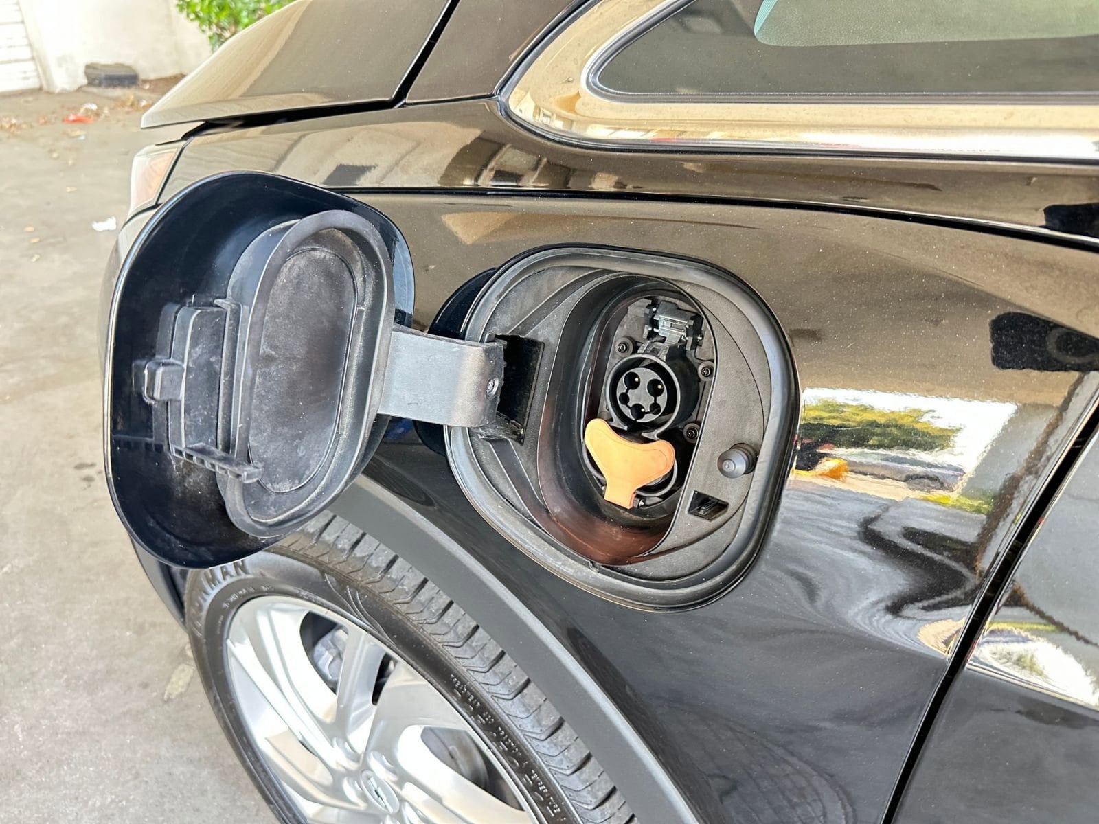 Thumbnail: 2023 Chevrolet Bolt EV - 23
