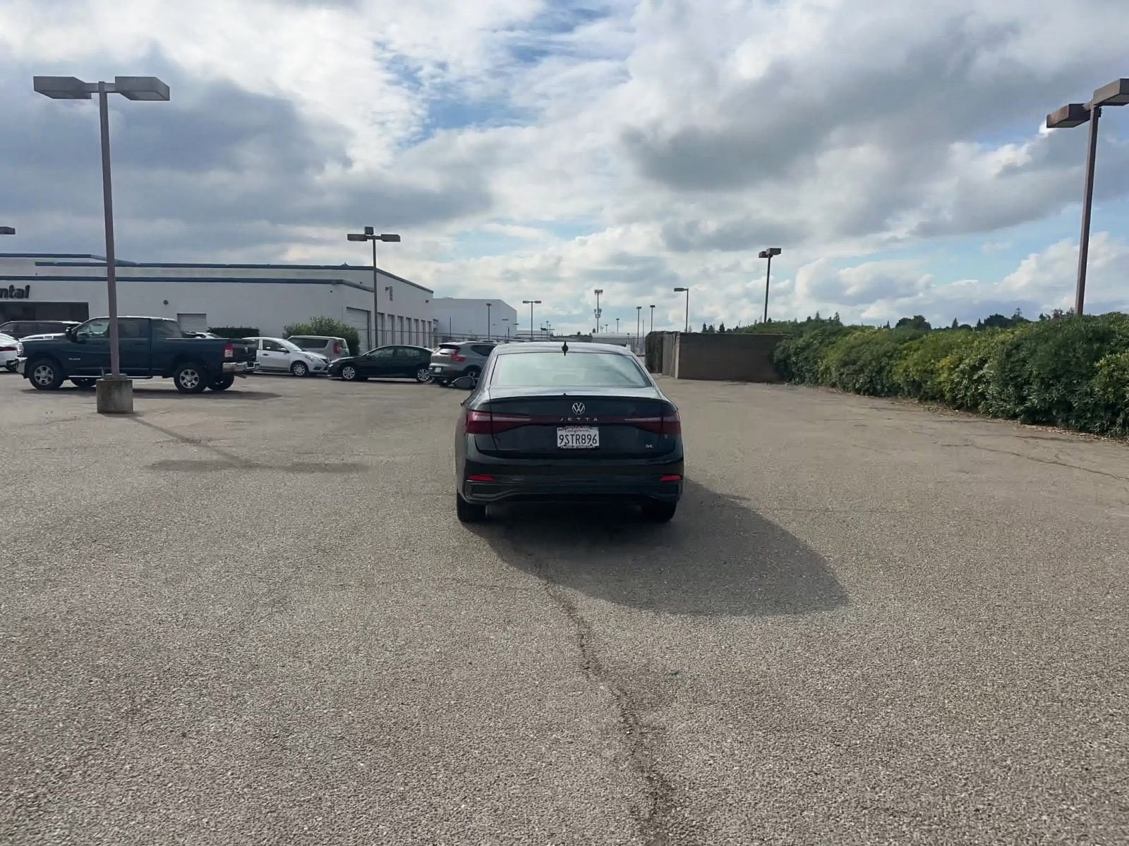 Thumbnail: 2025 Volkswagen Jetta - 22