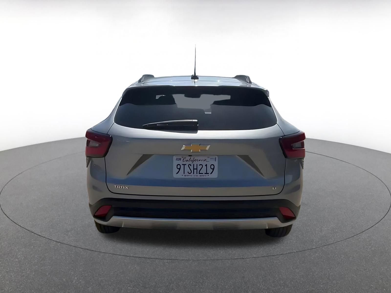 Thumbnail: 2025 Chevrolet Trax - 12