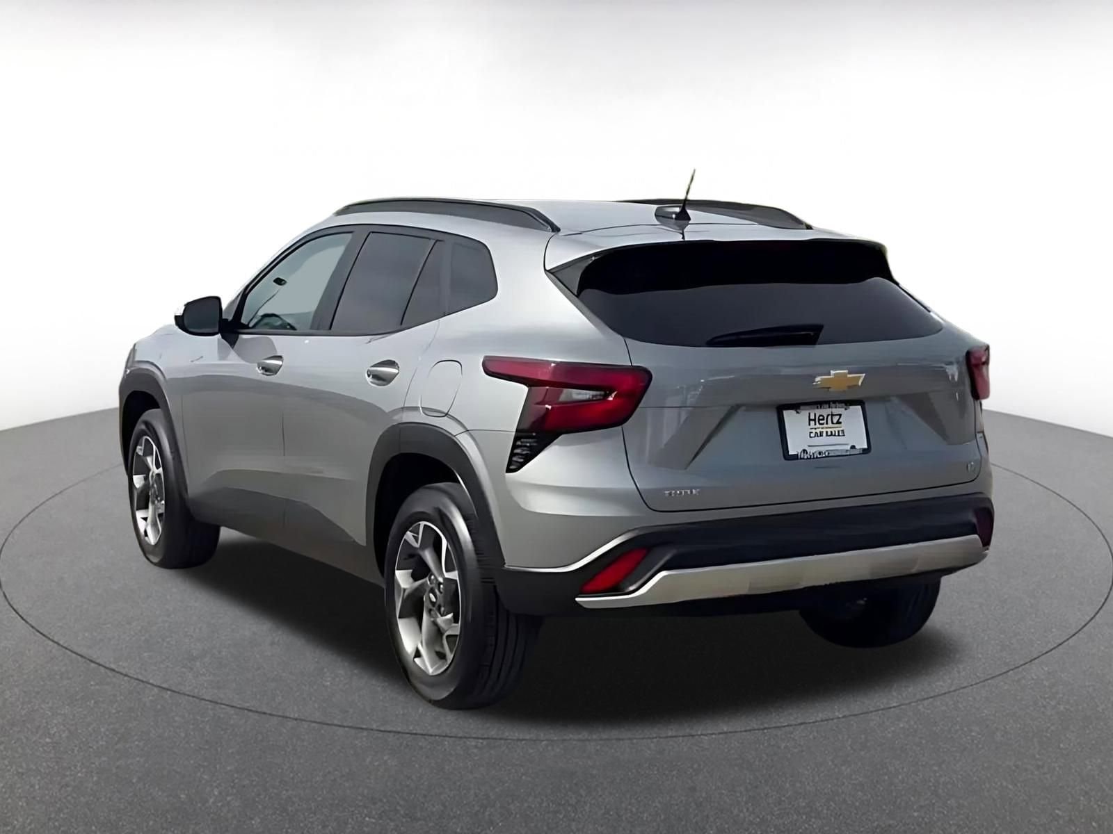 Thumbnail: 2025 Chevrolet Trax - 11