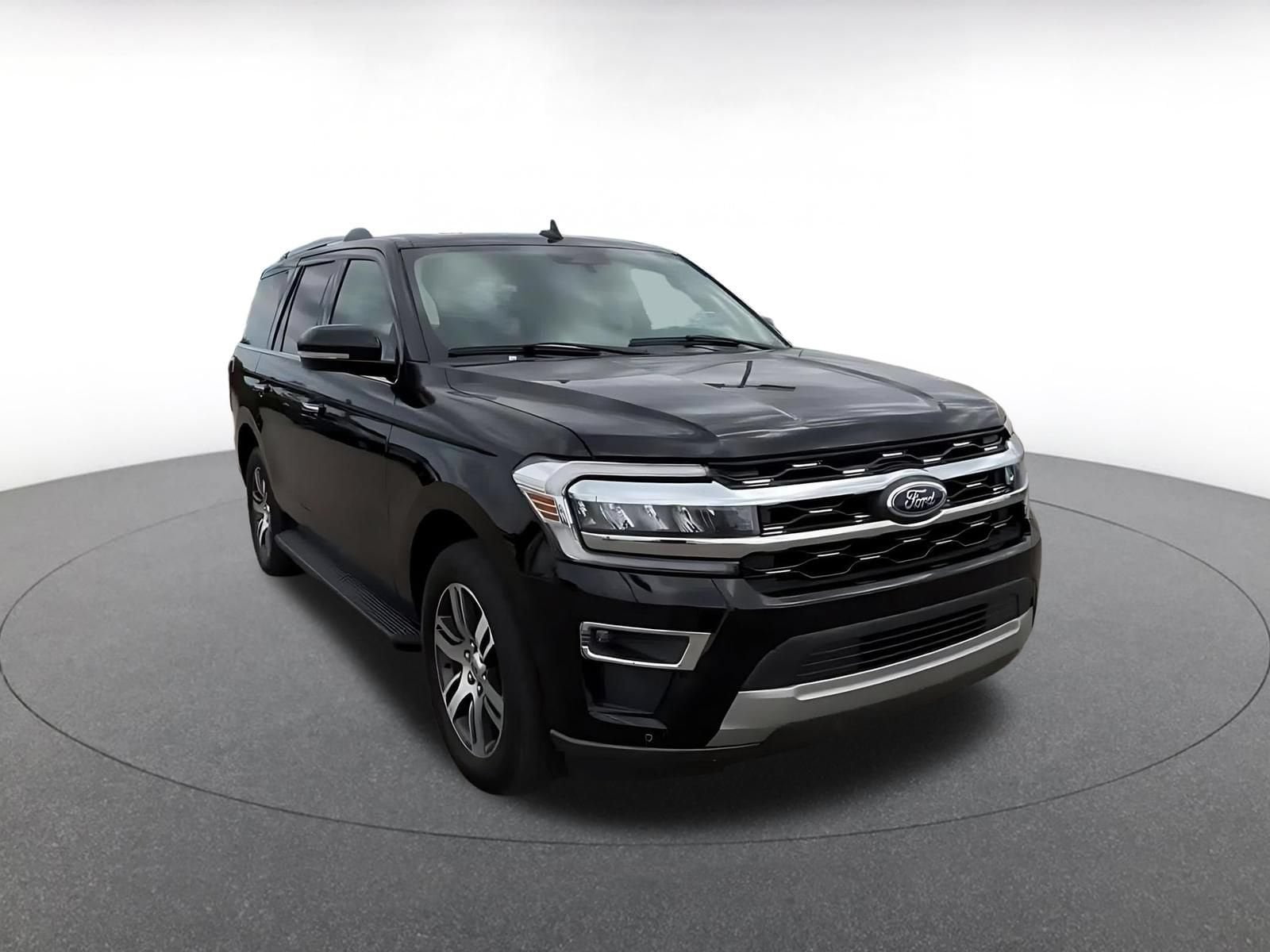 Thumbnail: 2024 Ford Expedition - 3