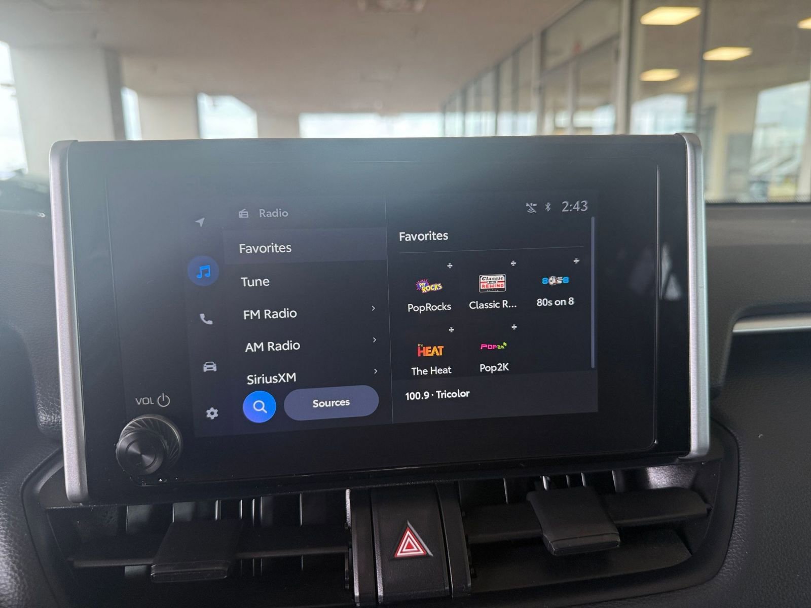 Thumbnail: 2025 Toyota RAV4 - 21