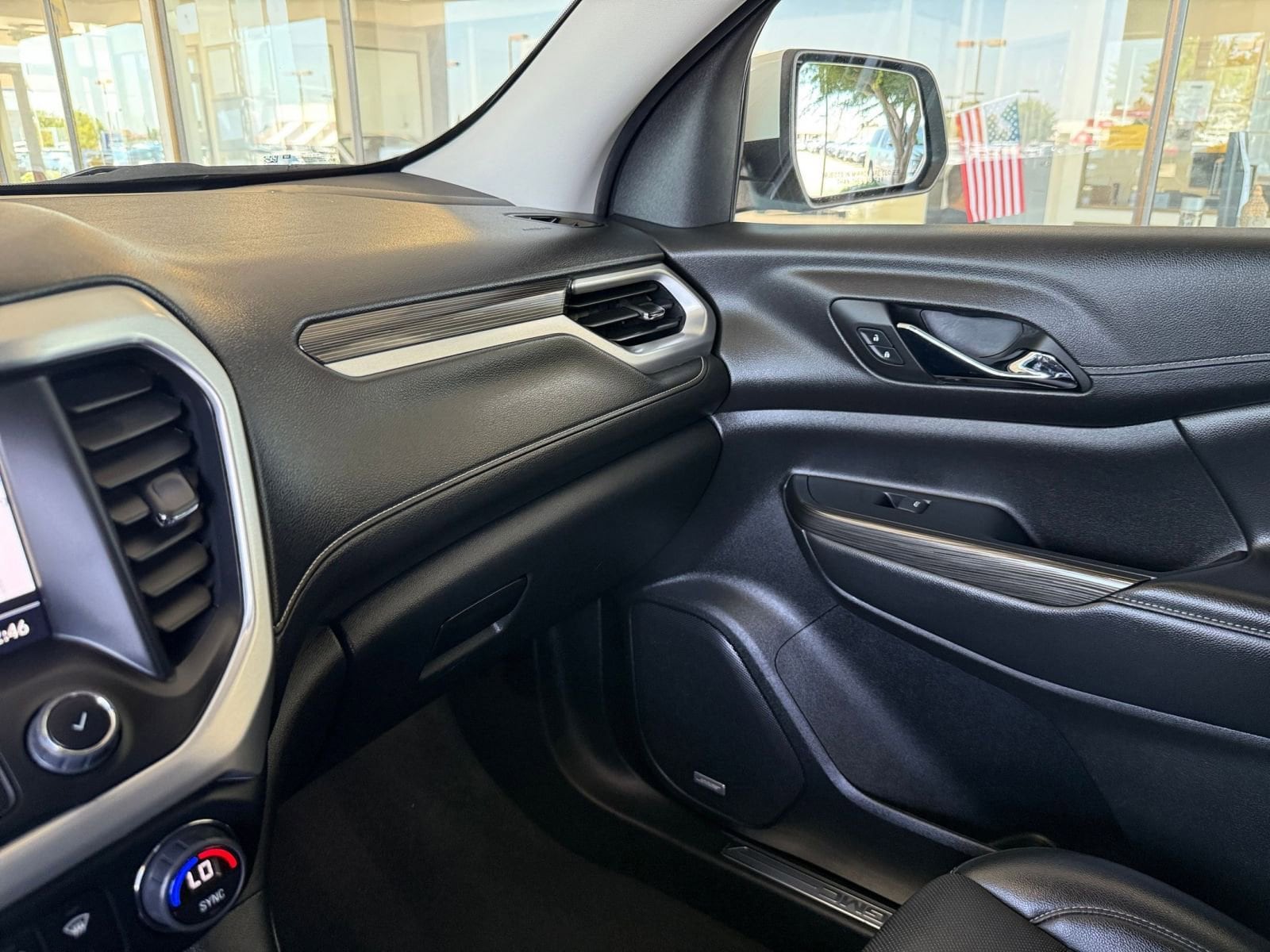 Thumbnail: 2023 GMC Acadia - 35