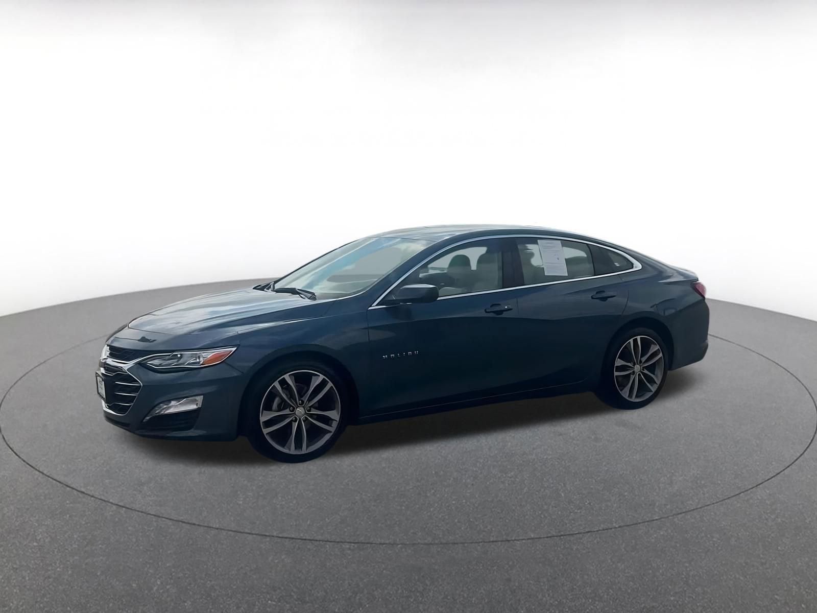 Thumbnail: 2024 Chevrolet Malibu - 8