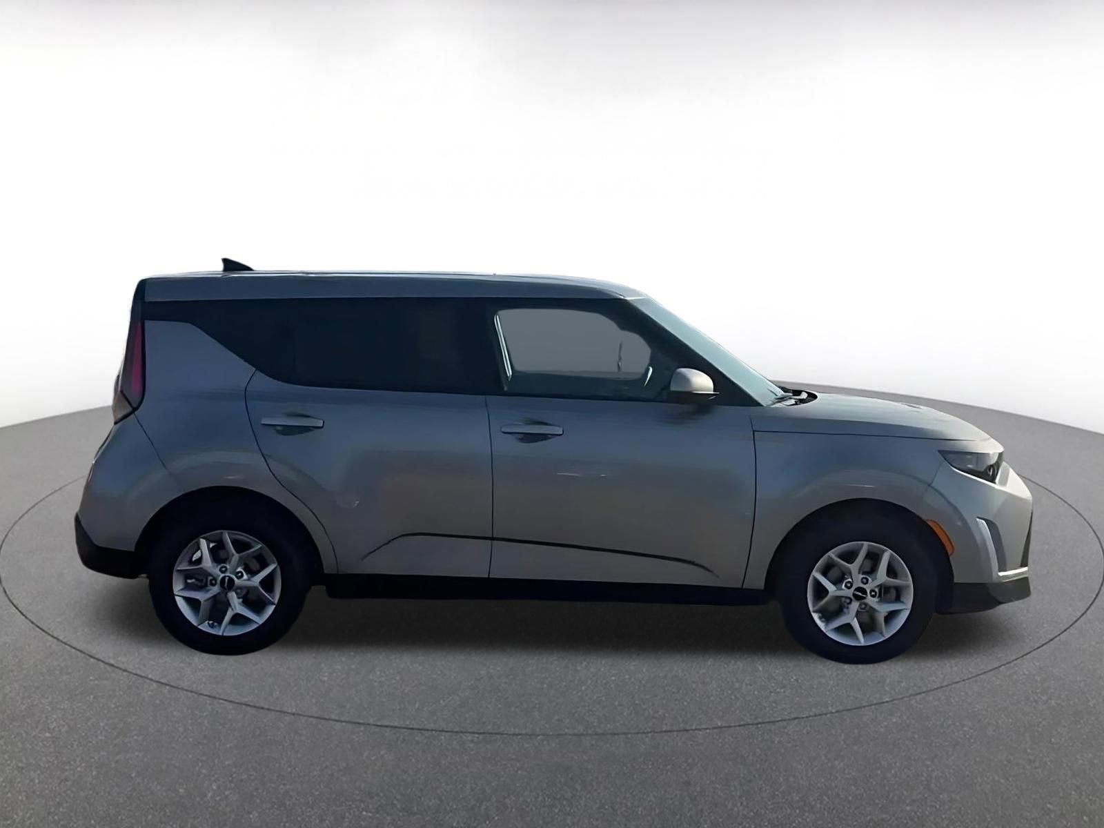 Thumbnail: 2025 Kia Soul - 16