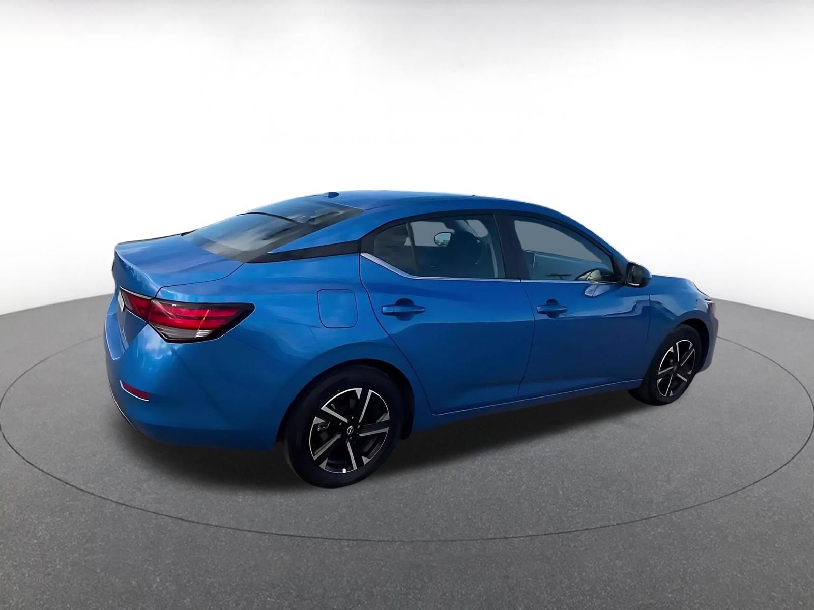 Thumbnail: 2025 Nissan Sentra - 15