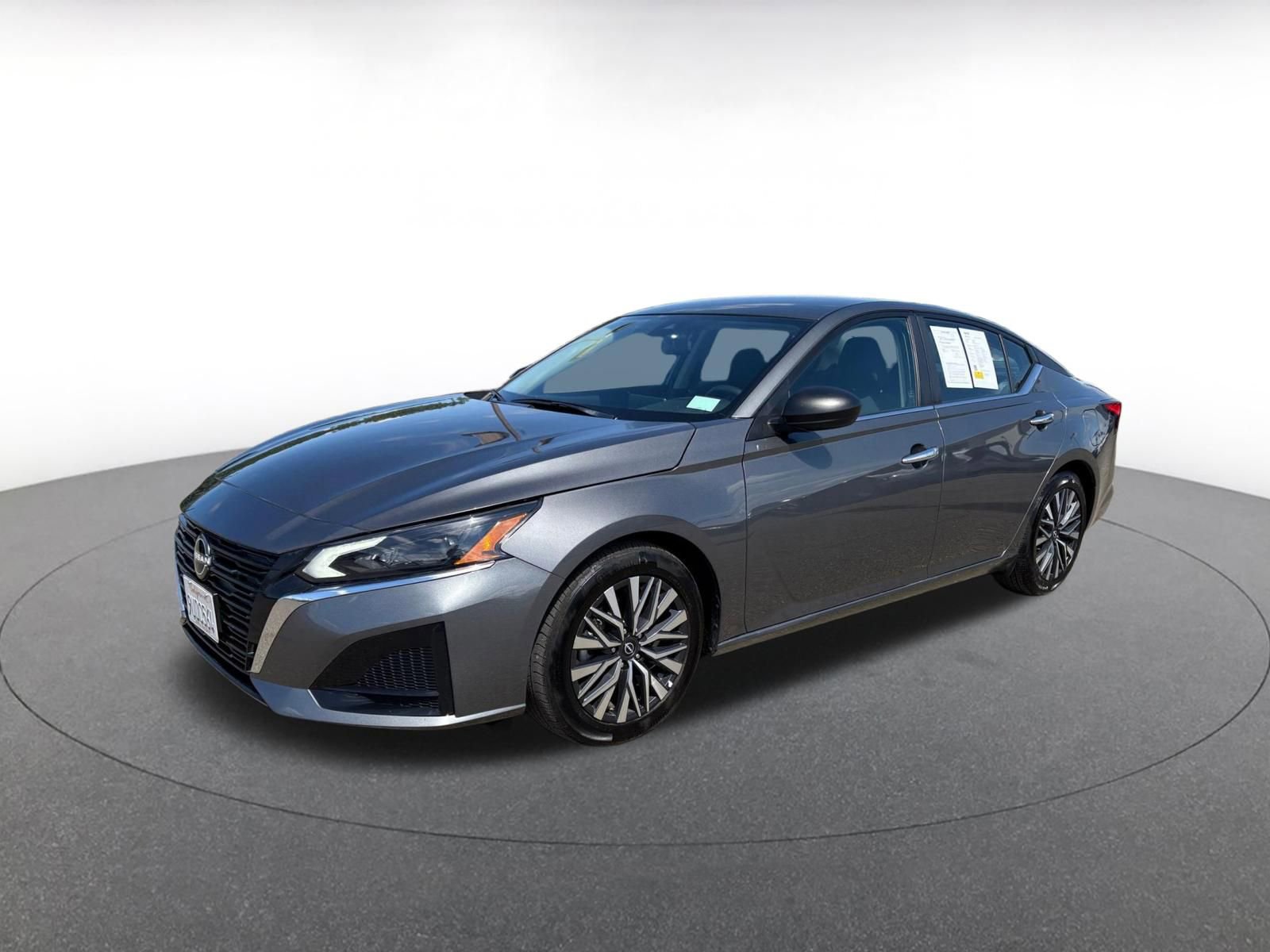 Thumbnail: 2025 Nissan Altima - 4