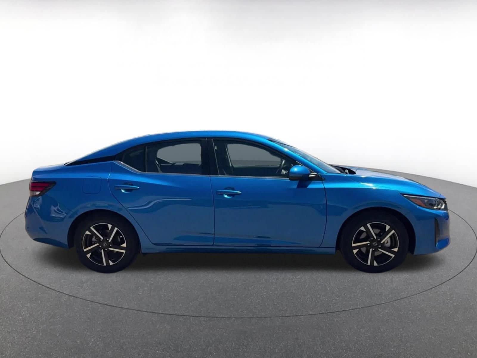 Thumbnail: 2025 Nissan Sentra - 16