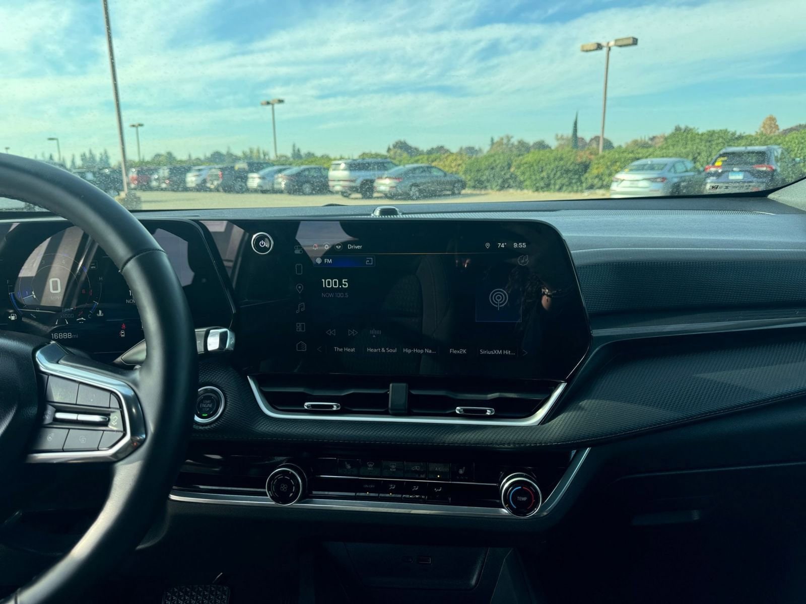 Thumbnail: 2025 Chevrolet Equinox - 18