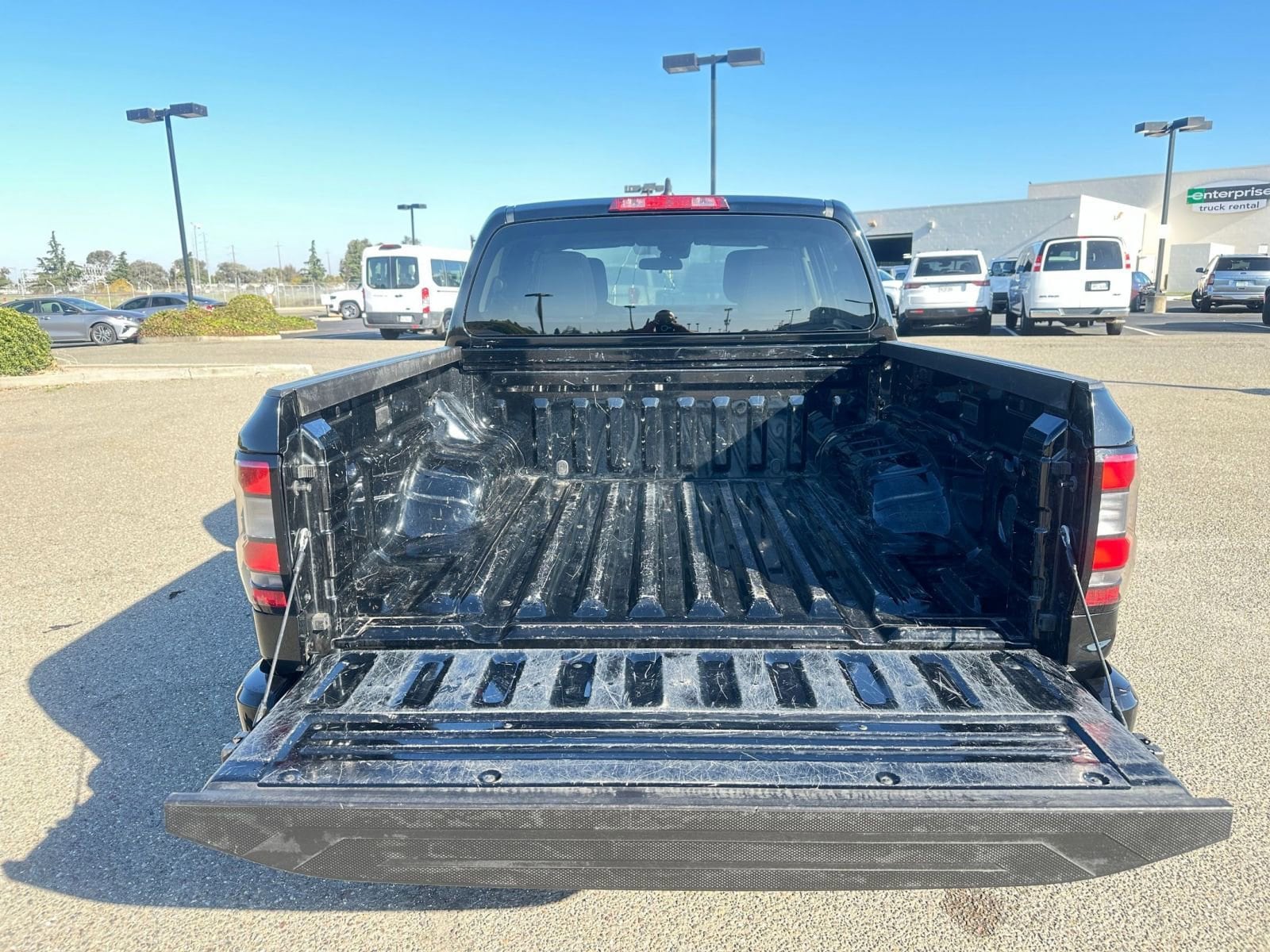 Thumbnail: 2024 Nissan Frontier - 31