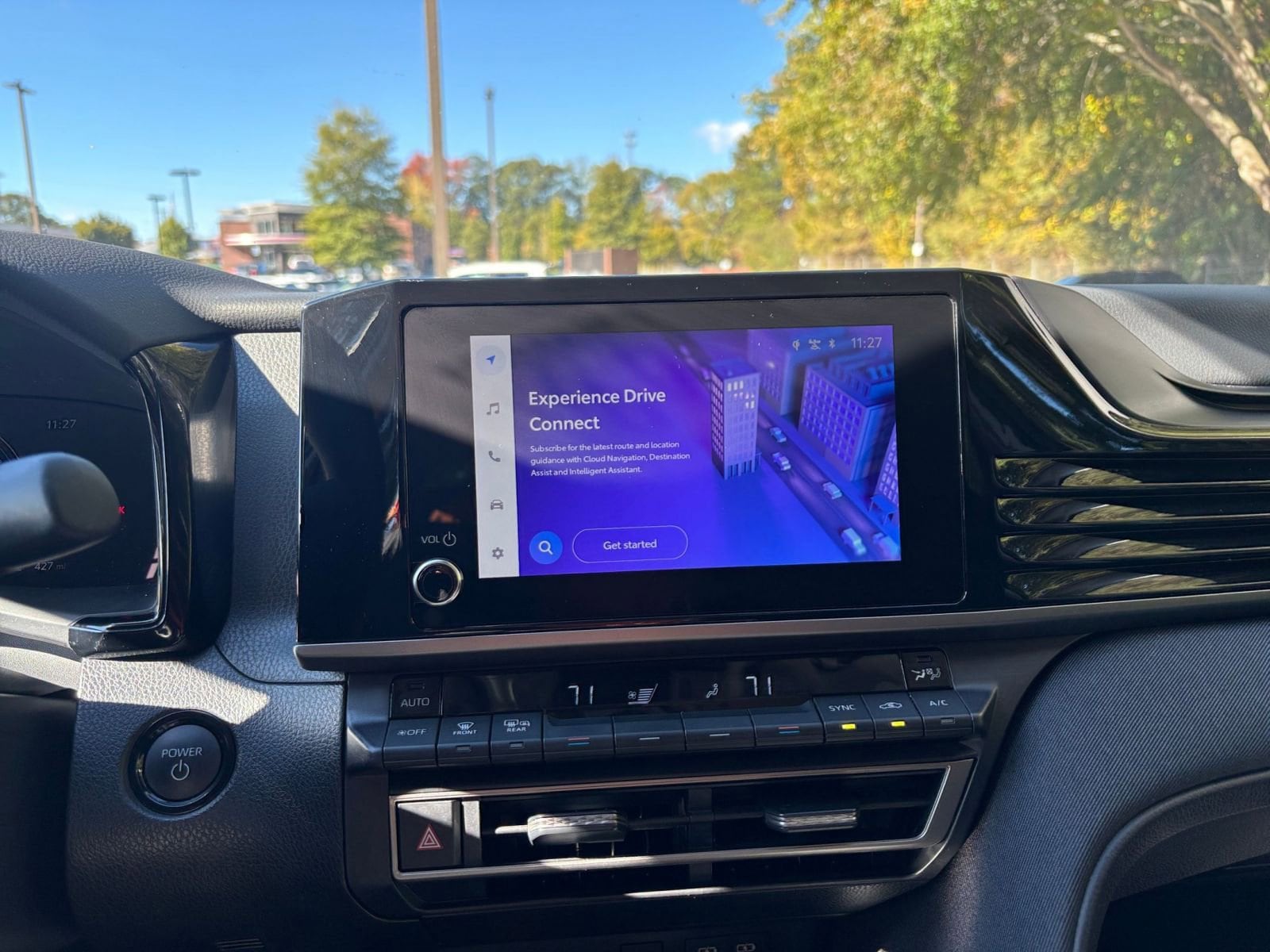 Thumbnail: 2025 Toyota Camry - 18