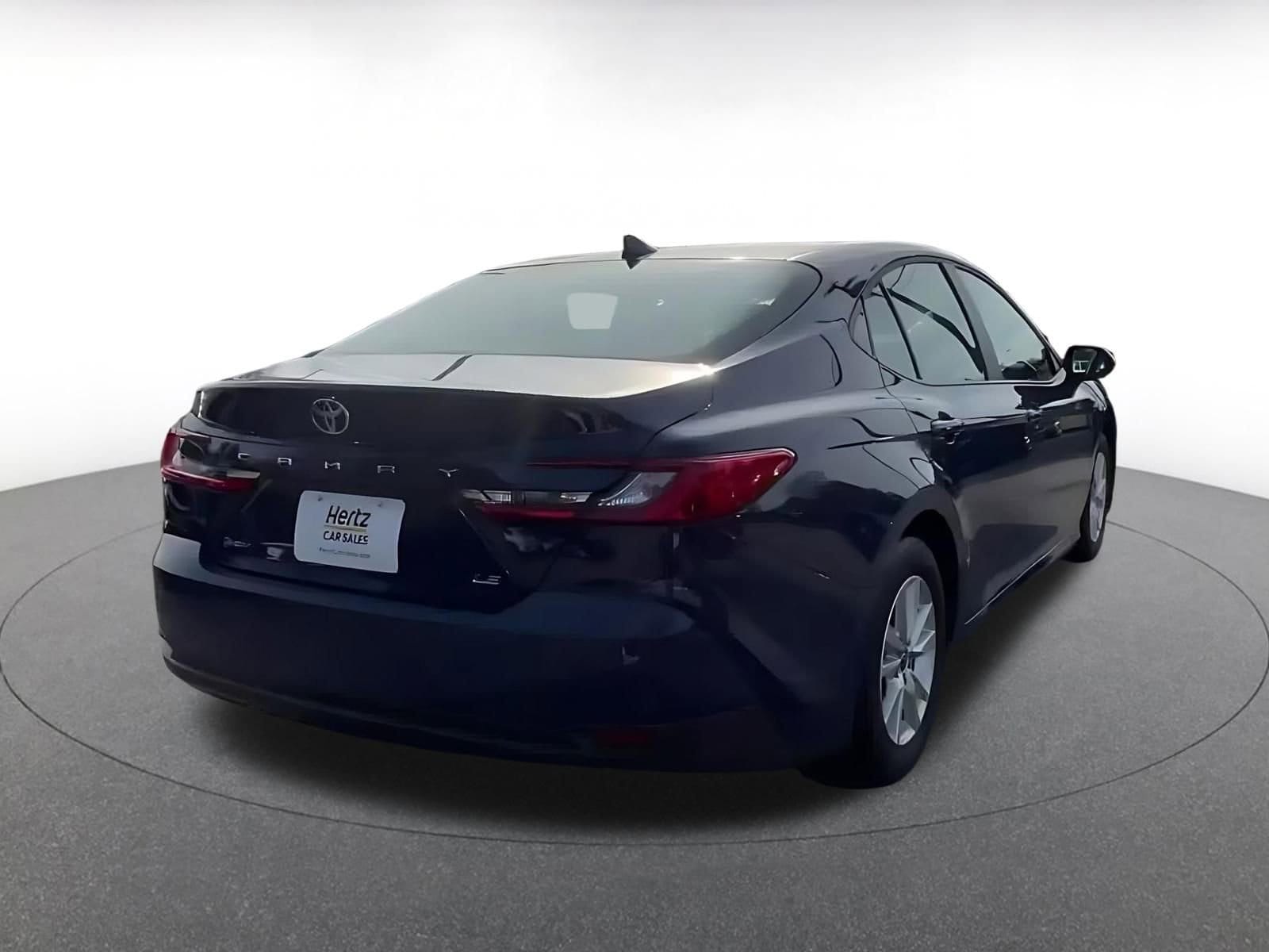 Thumbnail: 2025 Toyota Camry - 14