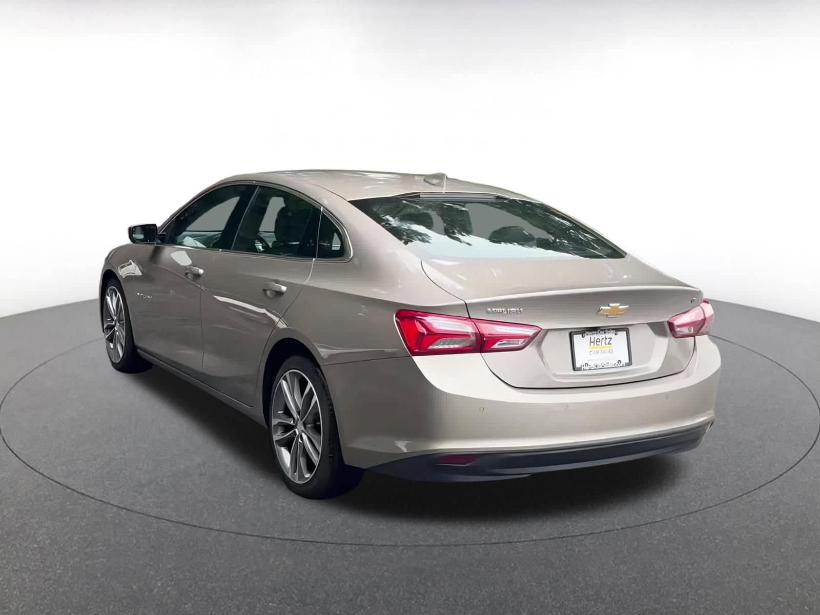 Thumbnail: 2024 Chevrolet Malibu - 11